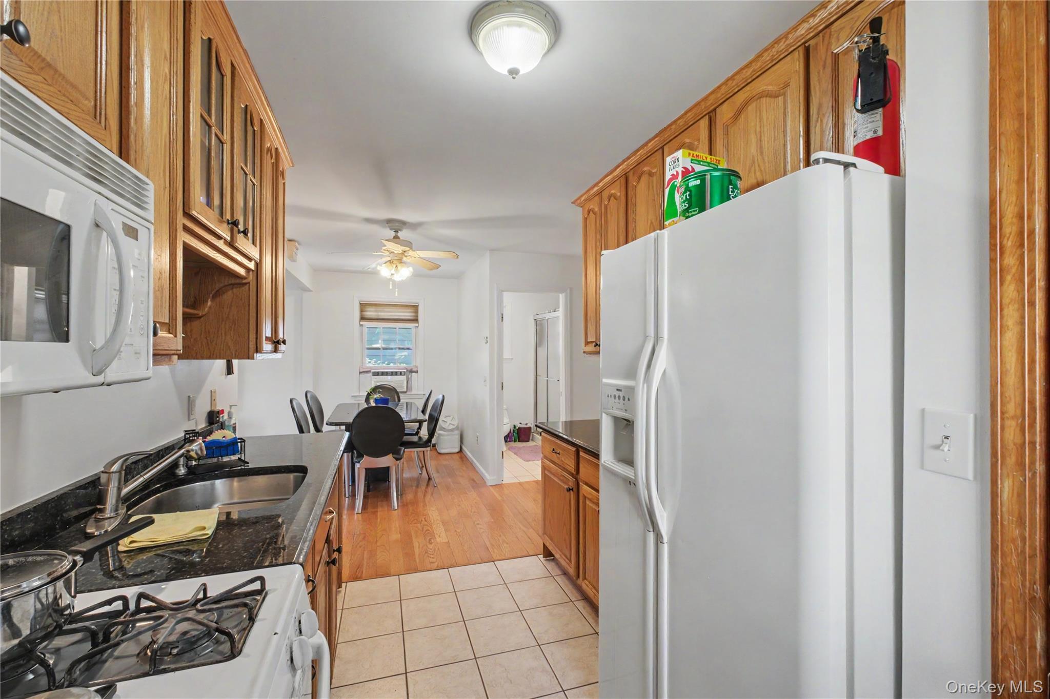 684 Marion Avenue Property Photo 12