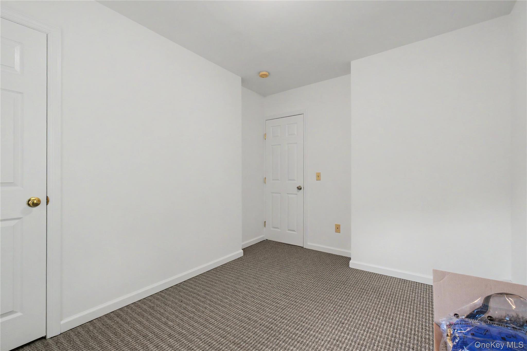 684 Marion Avenue Property Photo 16