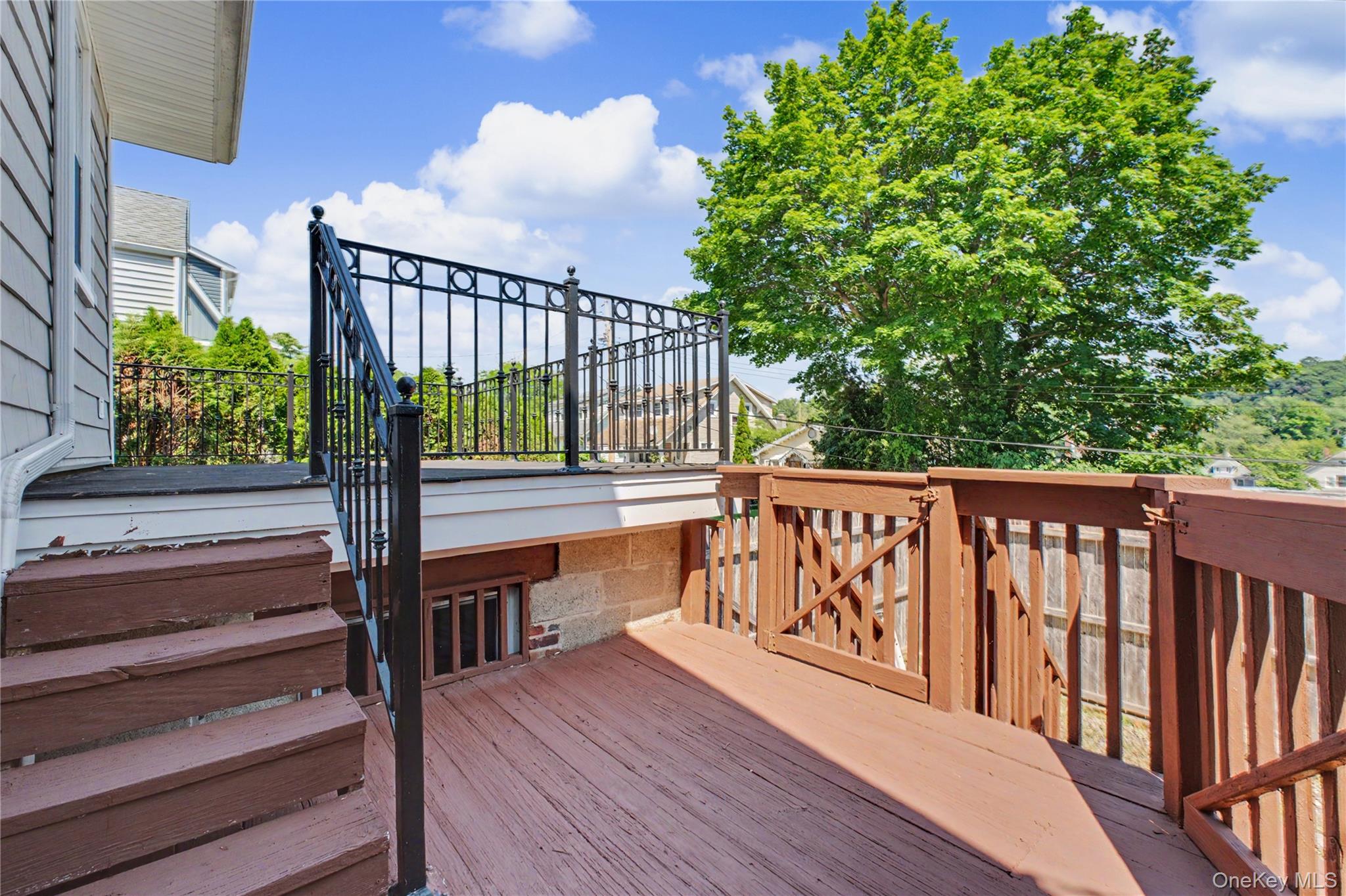 684 Marion Avenue Property Photo 24