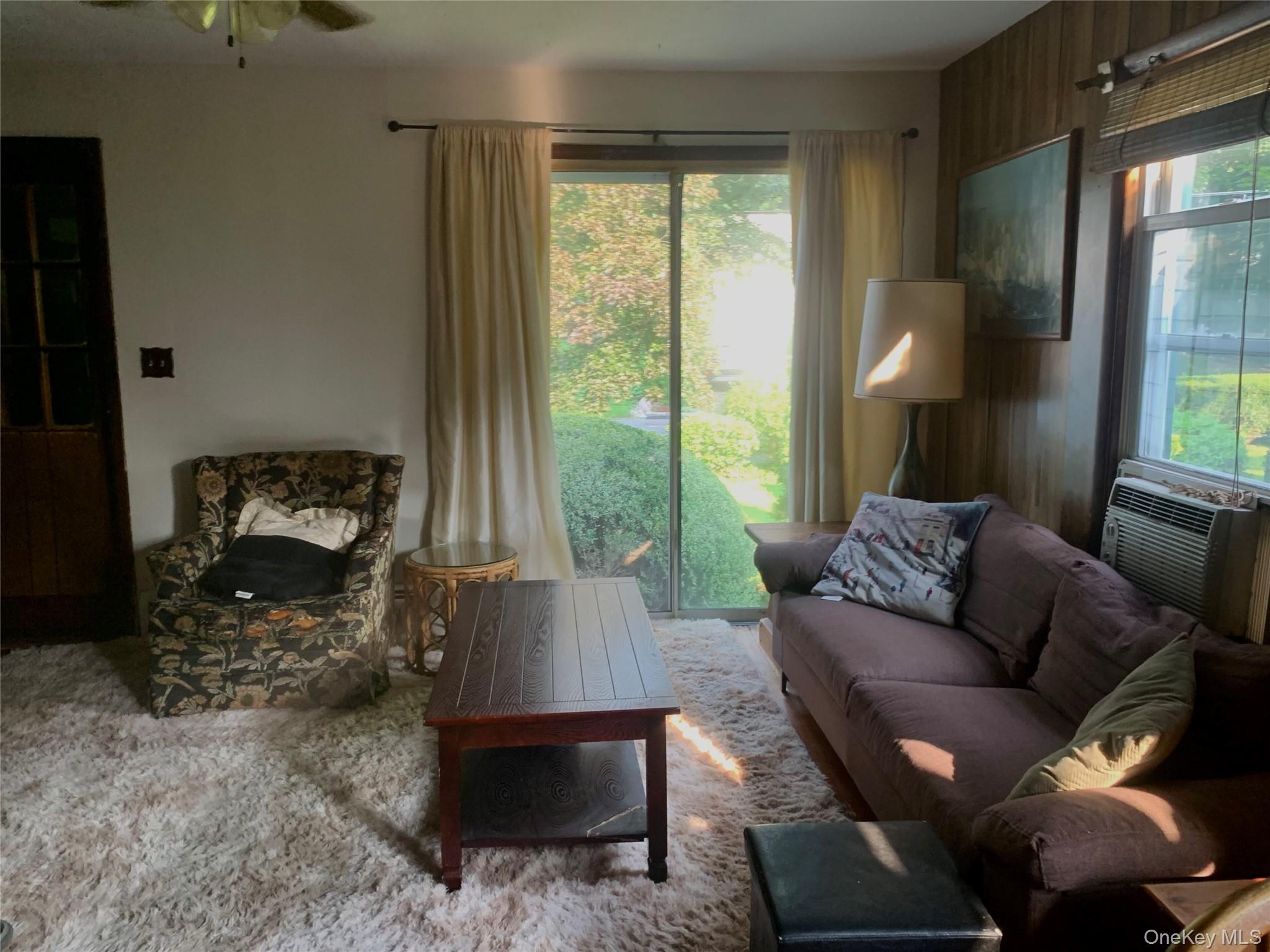 17 Sheridan Avenue Property Photo 9