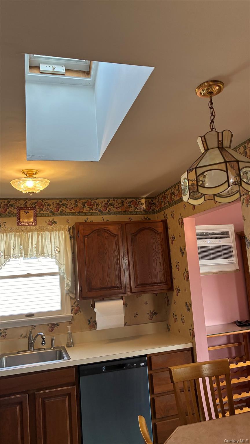 148 Harrison Avenue Property Photo 4