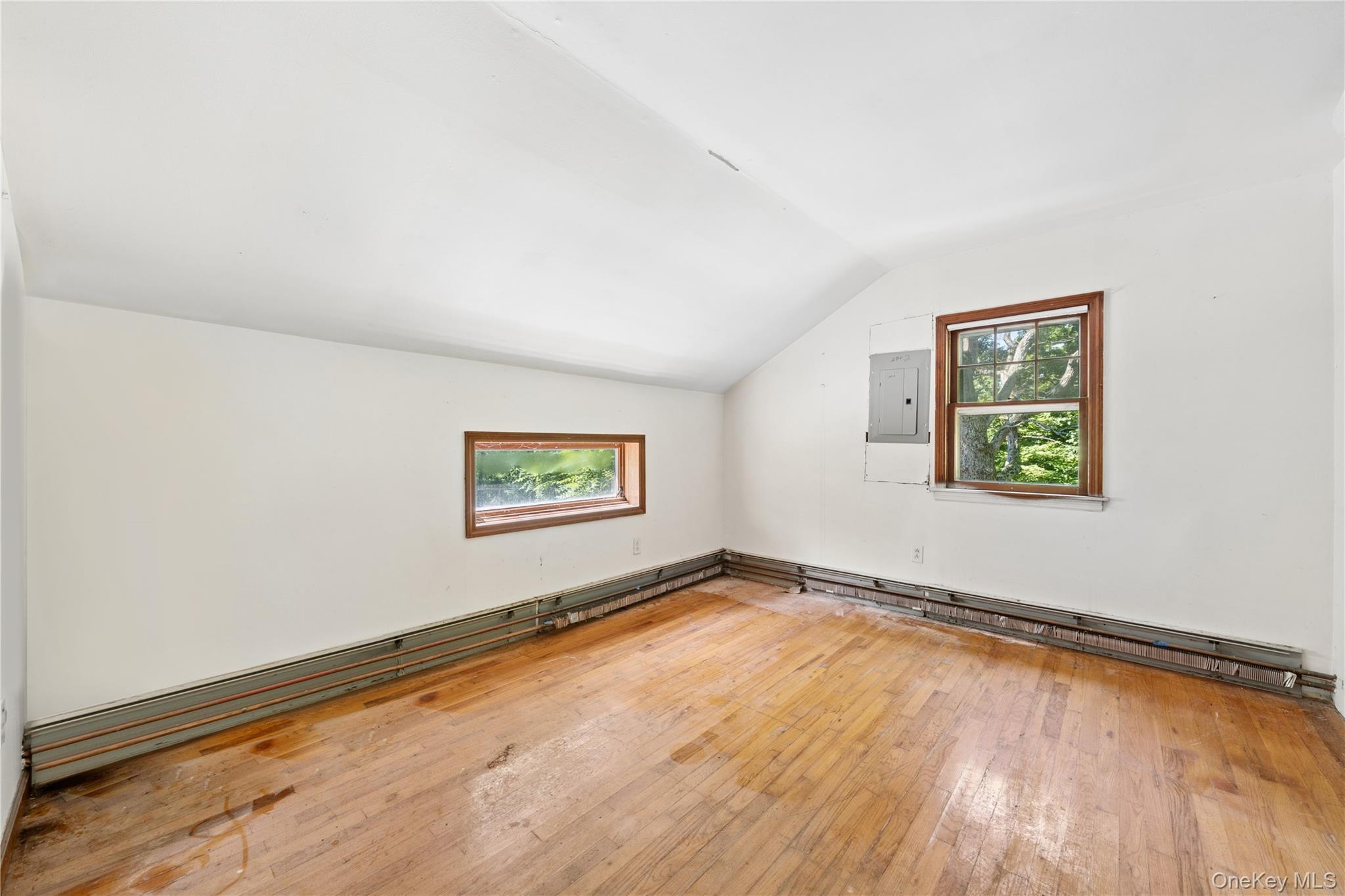 17 Waterbury Hill Road Property Photo 9