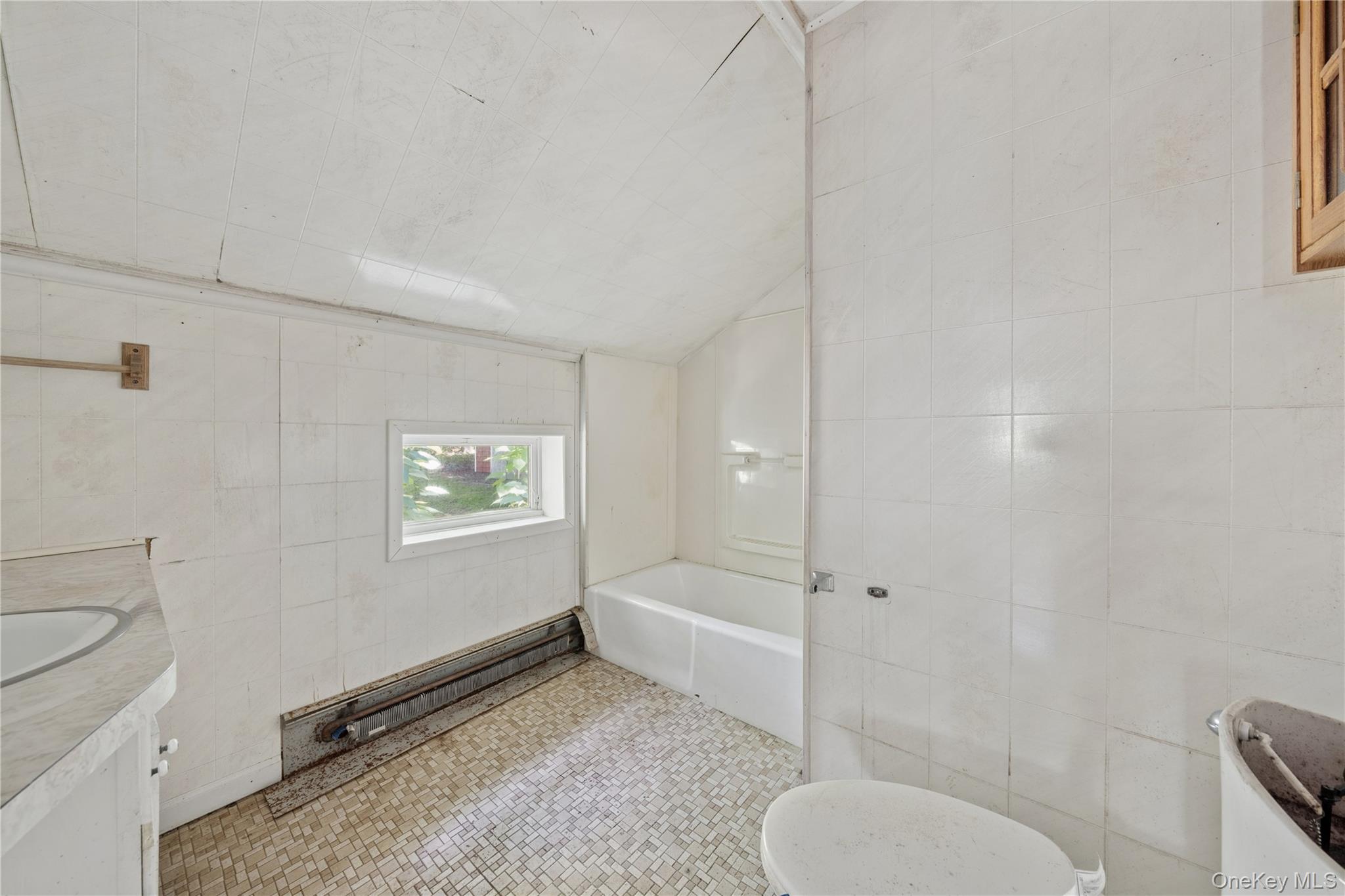 17 Waterbury Hill Road Property Photo 13