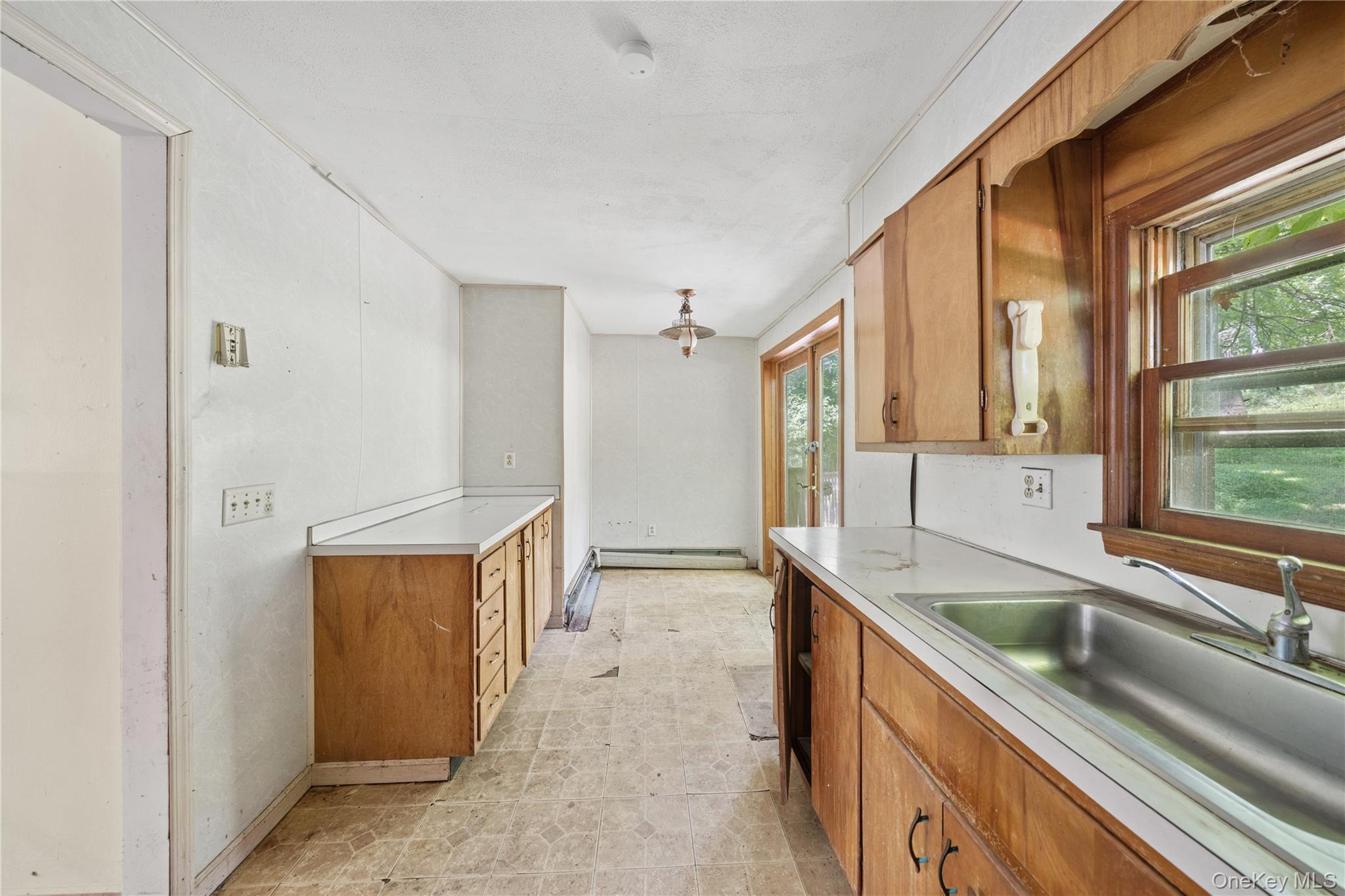 17 Waterbury Hill Road Property Photo 18