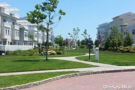 65-08 Ocean Avenue Property Photo 12