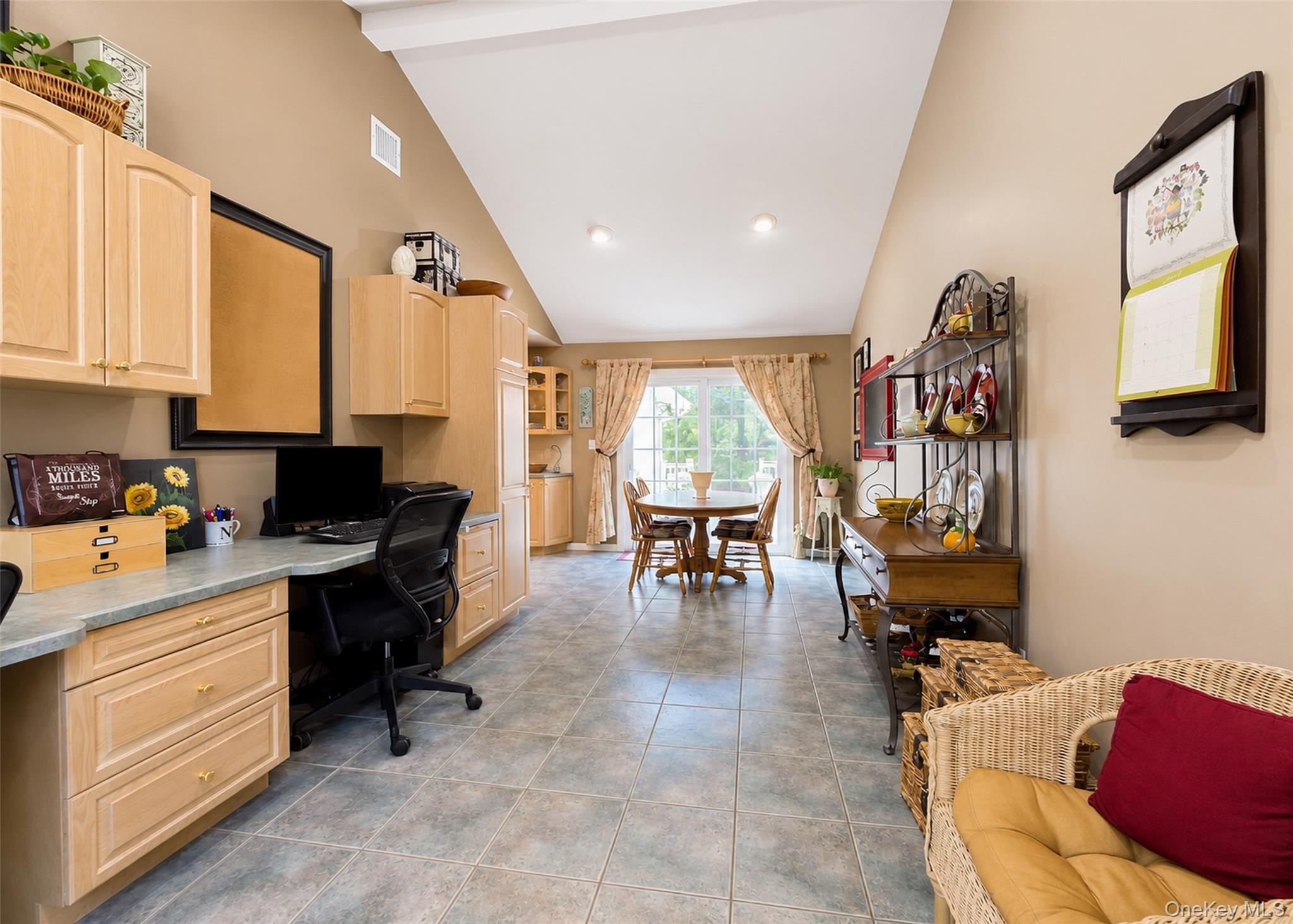 8 Starlight Drive Property Photo 8