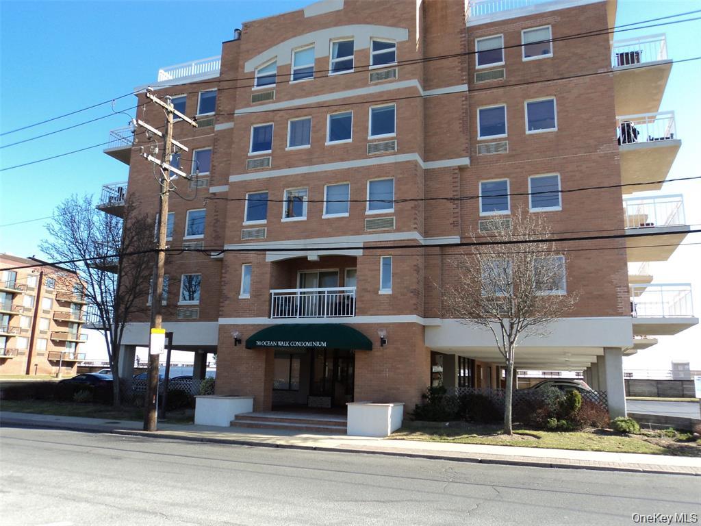 780 W Broadway 2D Property Photo 1