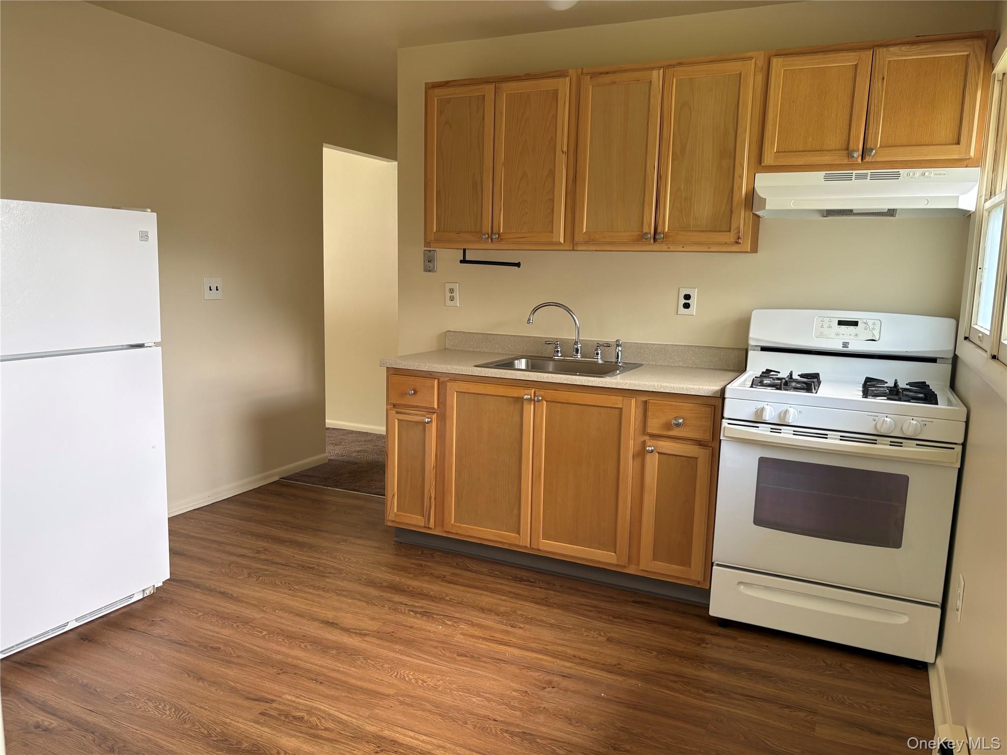 193 Central Highway 2b Property Photo 3