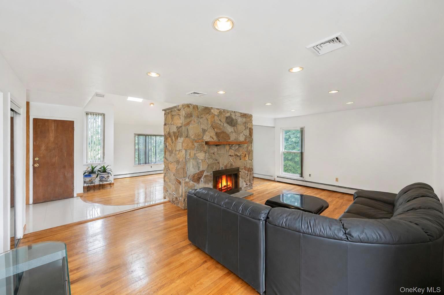 5 Dohne Court Property Photo 17