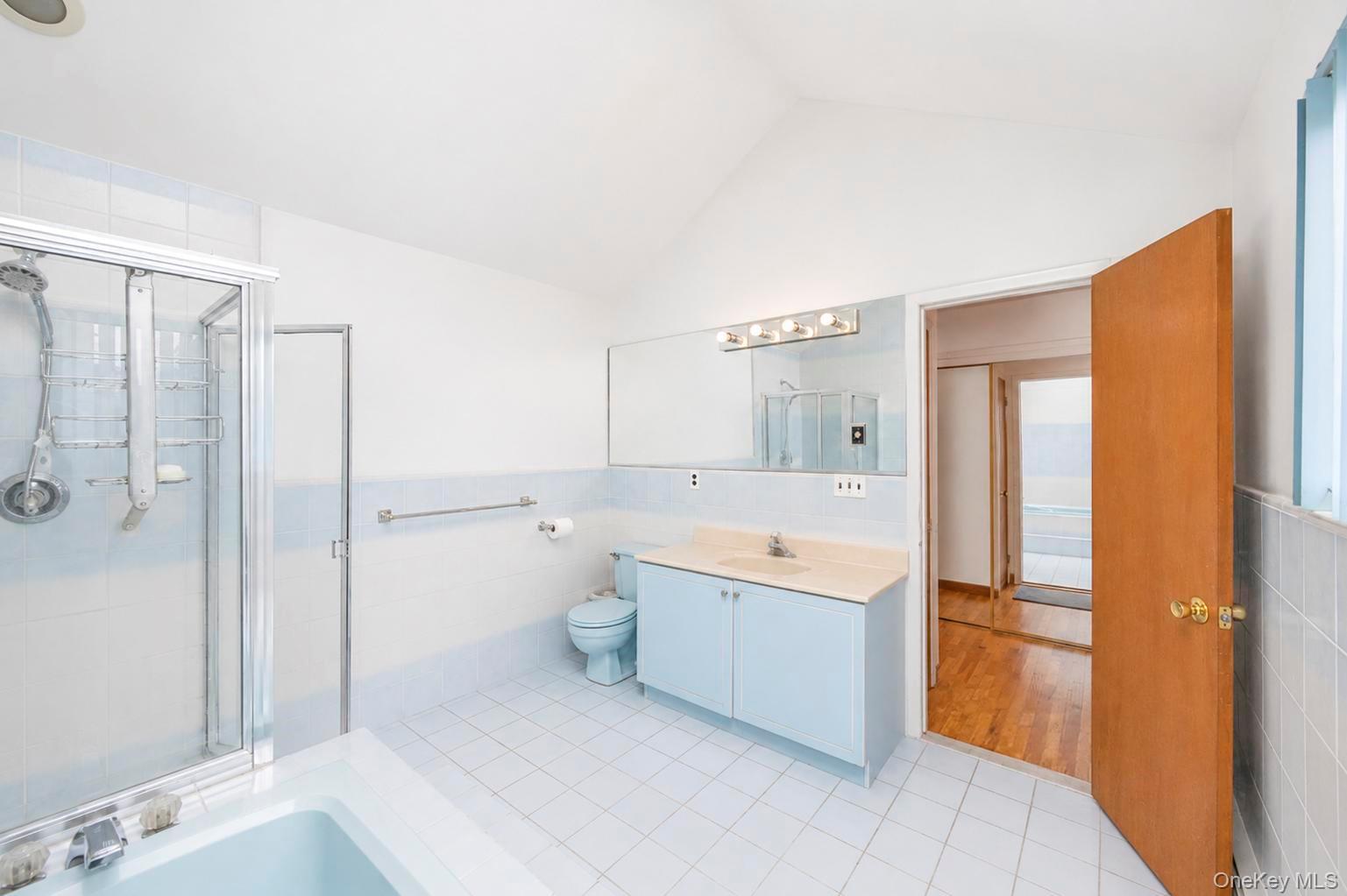 5 Dohne Court Property Photo 40