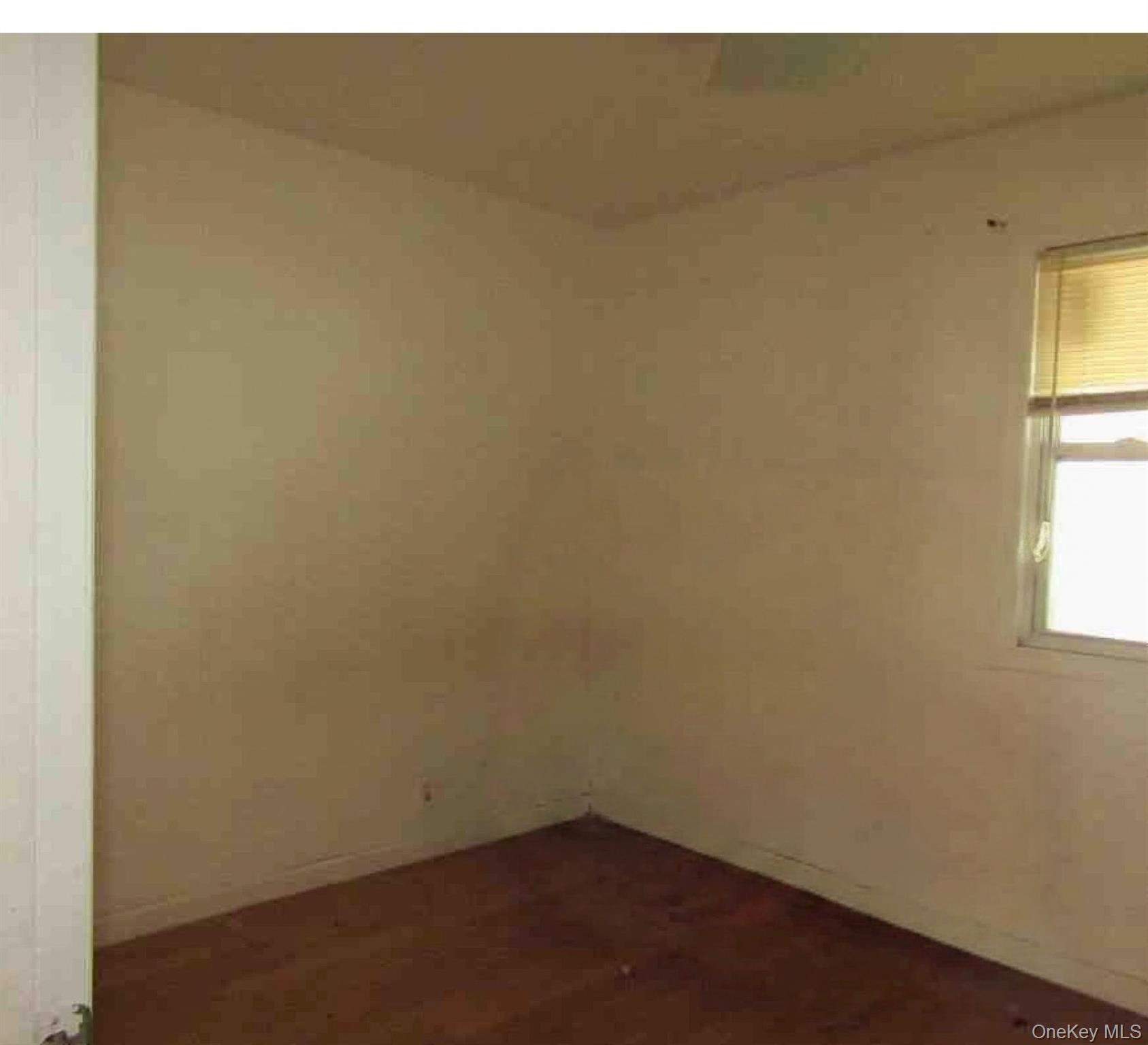 3117 68th Street 2 Property Photo 4