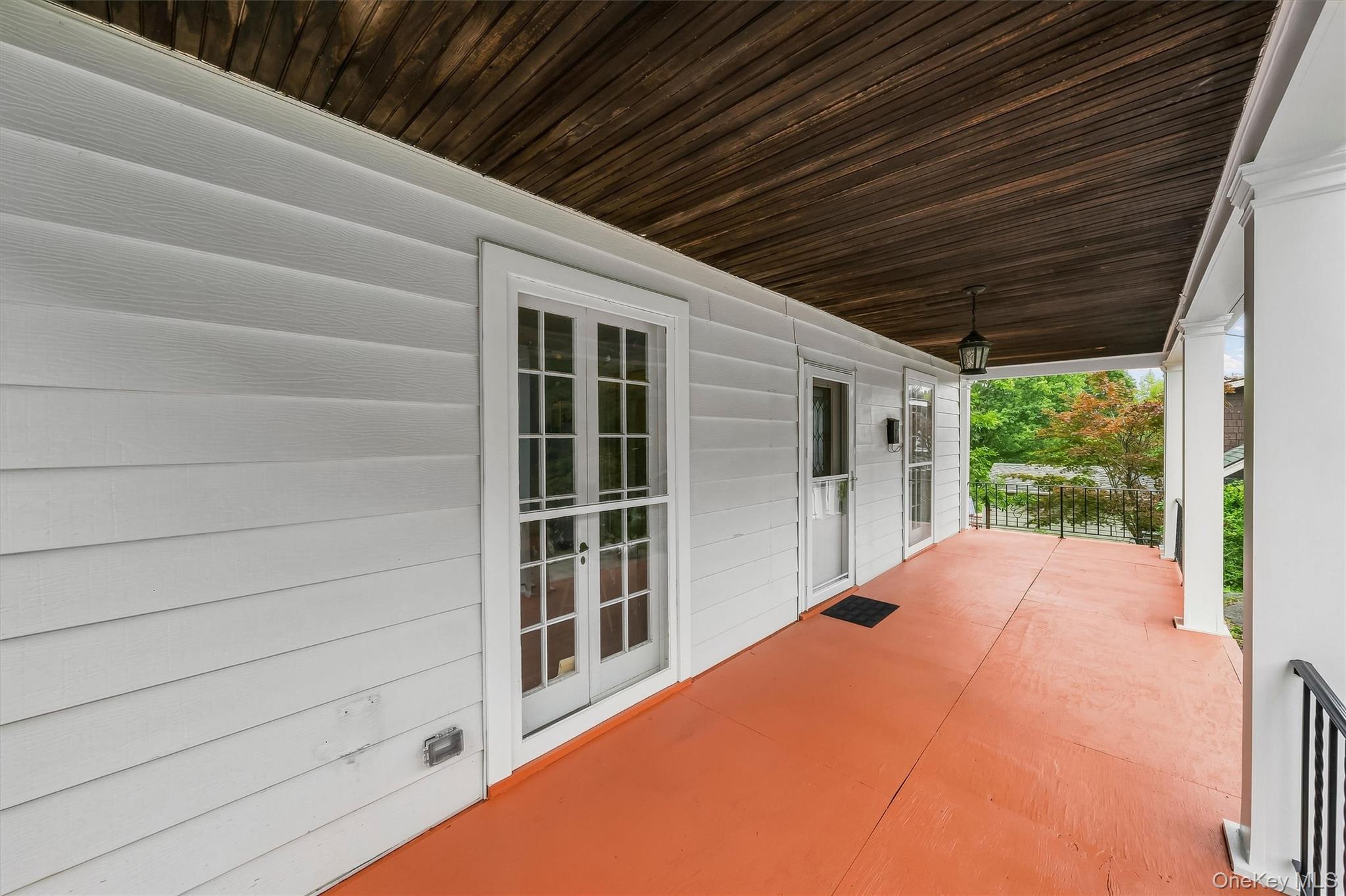 428 Union Avenue Property Photo 6