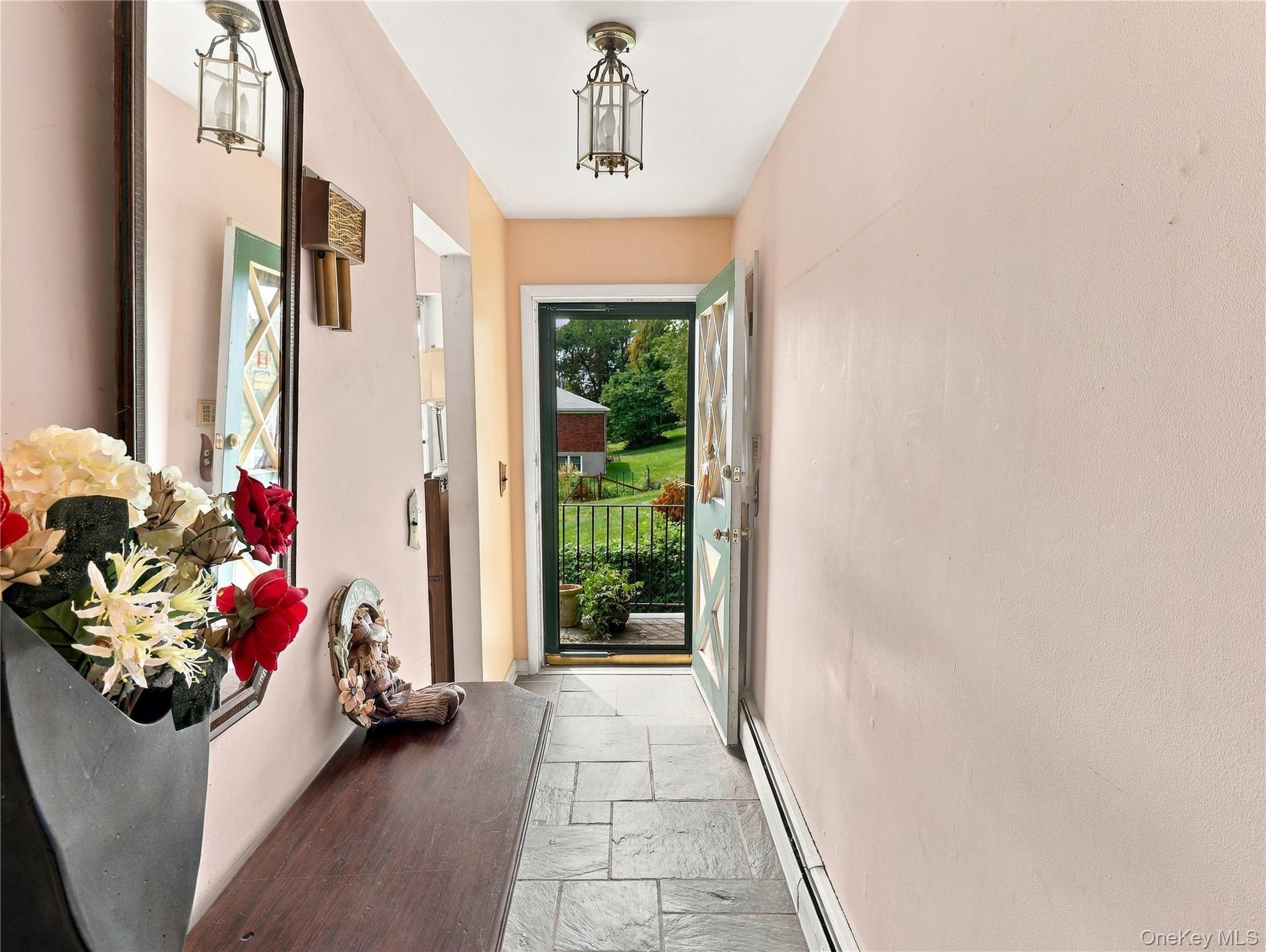 143 S Harrison Avenue Property Photo 7
