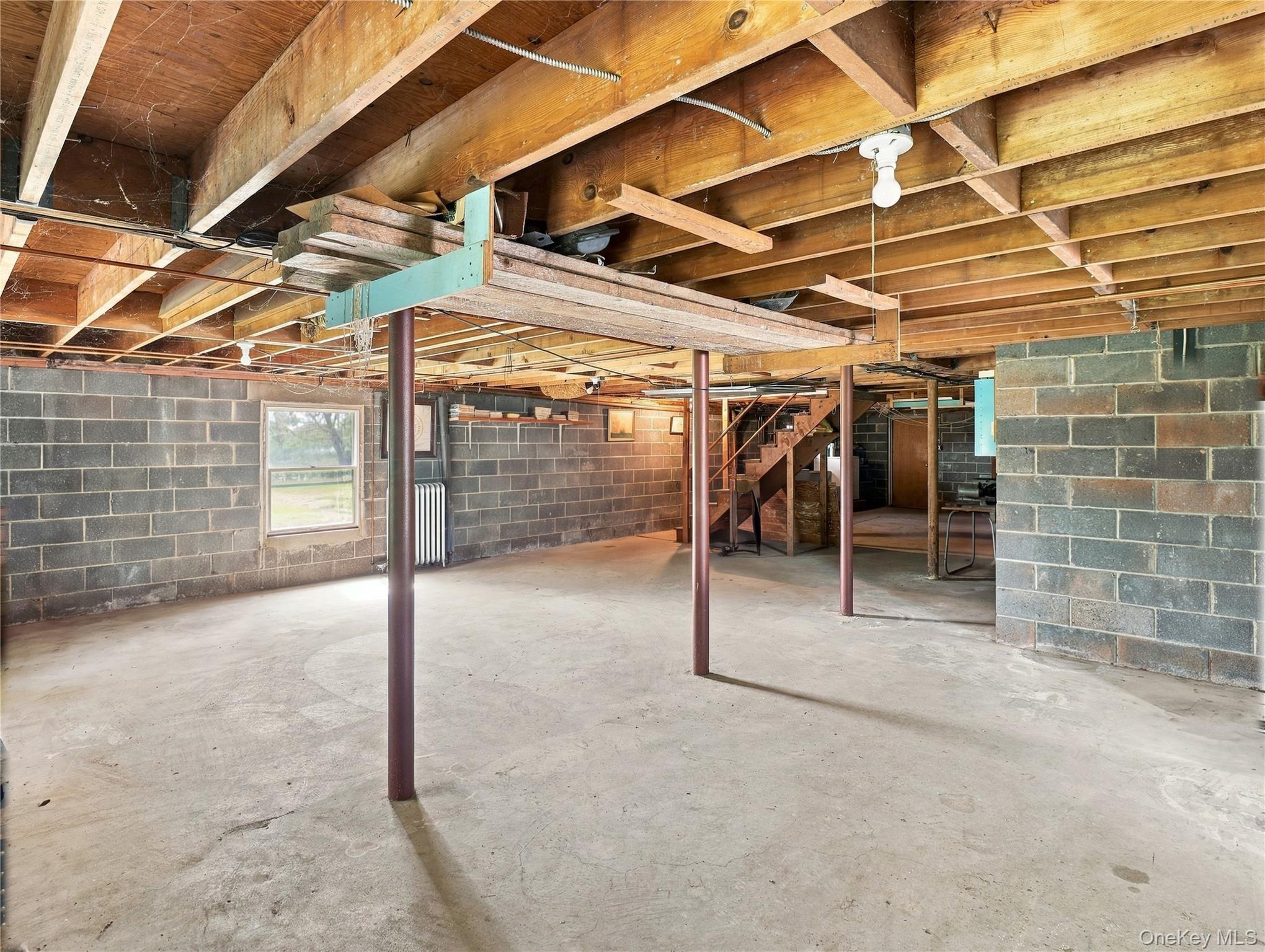 143 S Harrison Avenue Property Photo 28