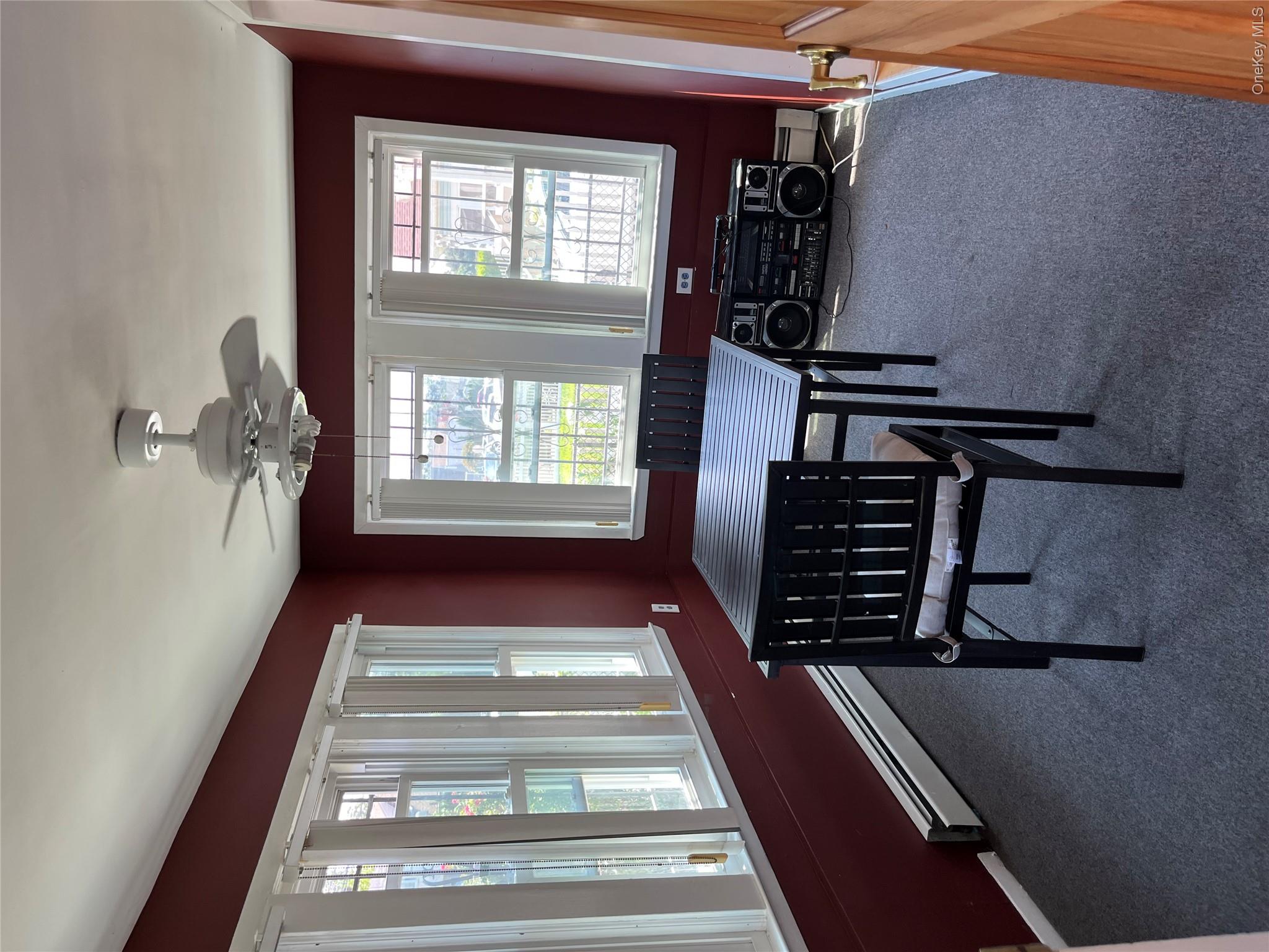 137 E Roosevelt Avenue Property Photo 7