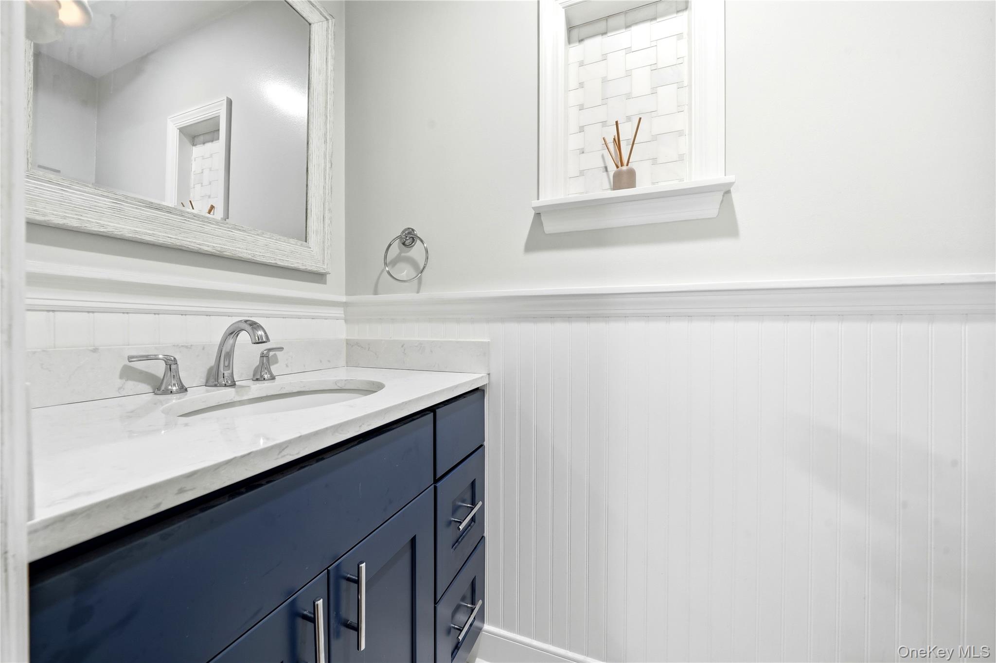 215 Springmeadow Drive B Property Photo 15