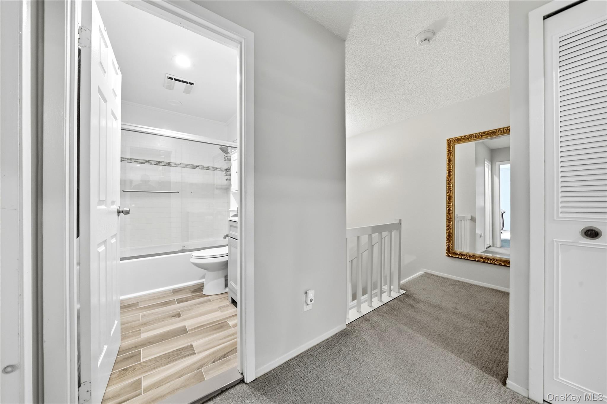 215 Springmeadow Drive B Property Photo 21