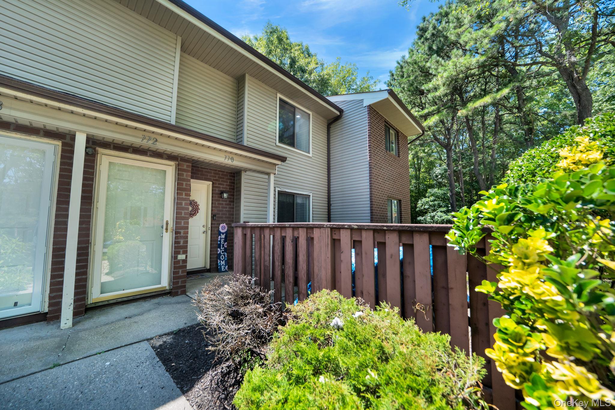 770 Hilltop Court Property Photo 30
