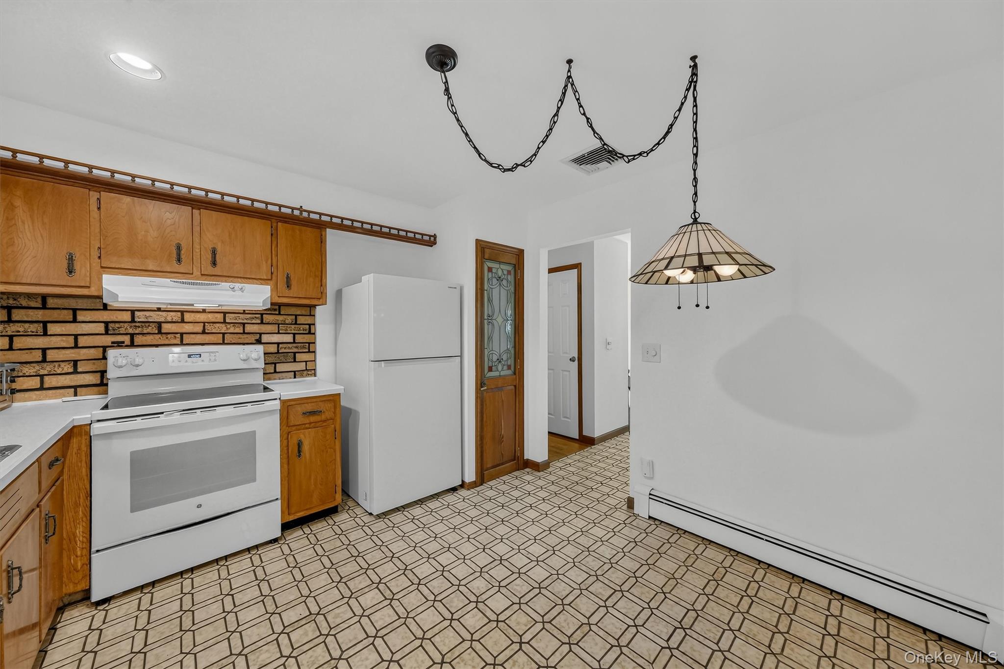 37 Julie Drive Property Photo 14