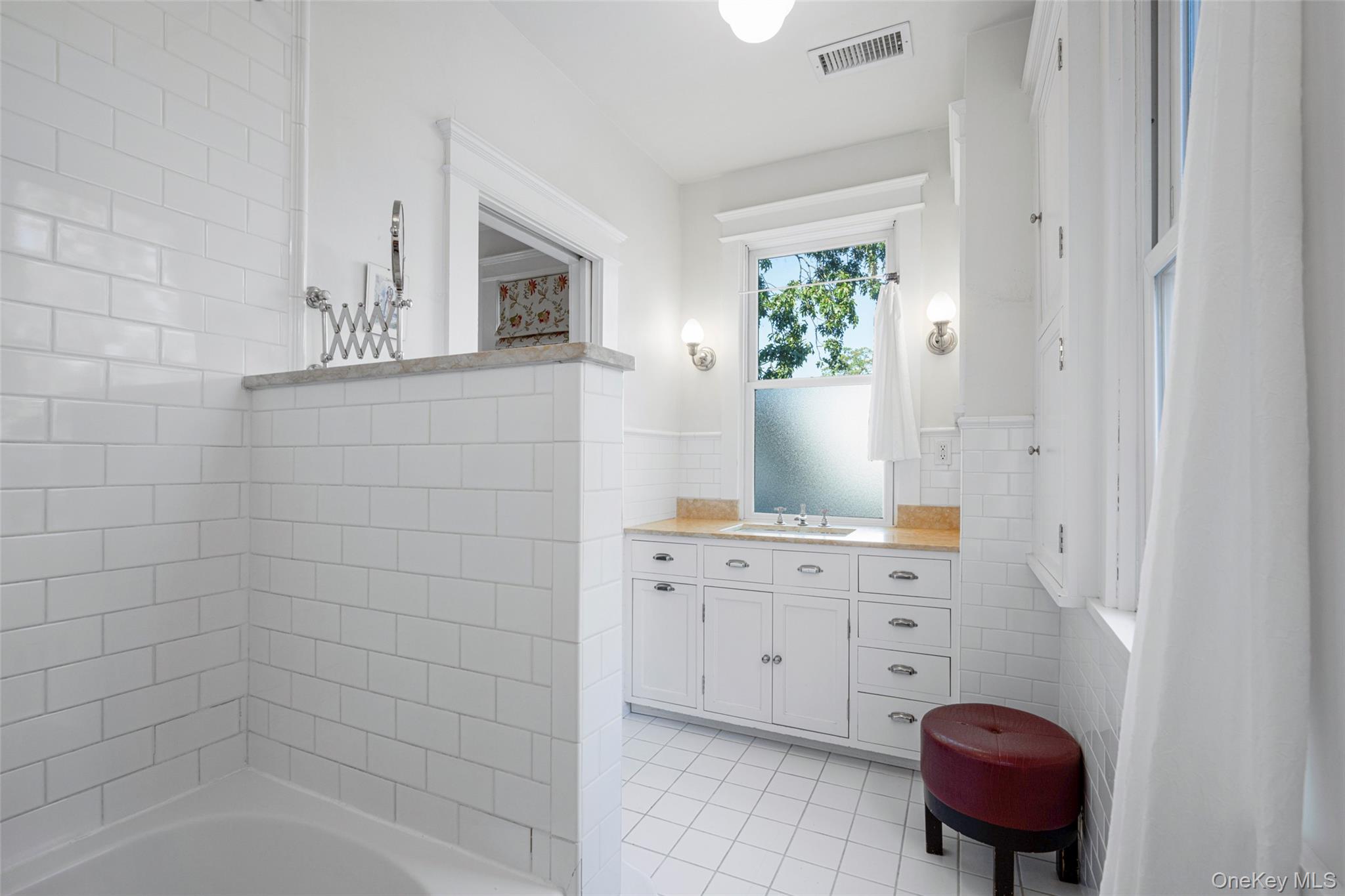 5 Gerlach Place Property Photo 16