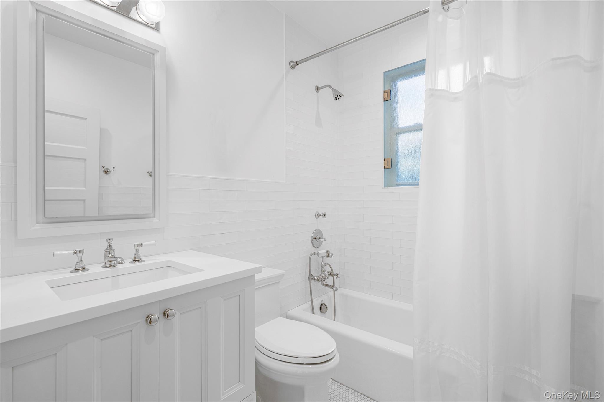 5 Gerlach Place Property Photo 19