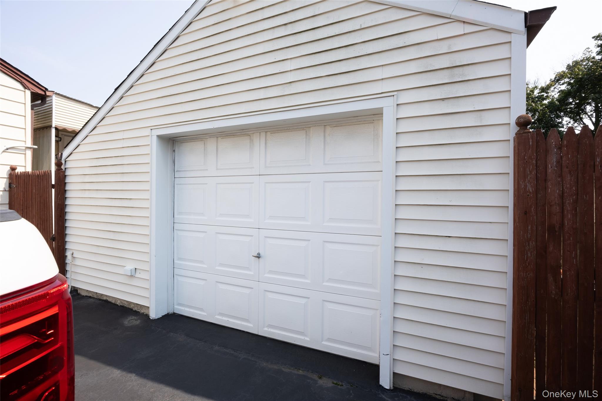 212 15th Street Property Photo 22
