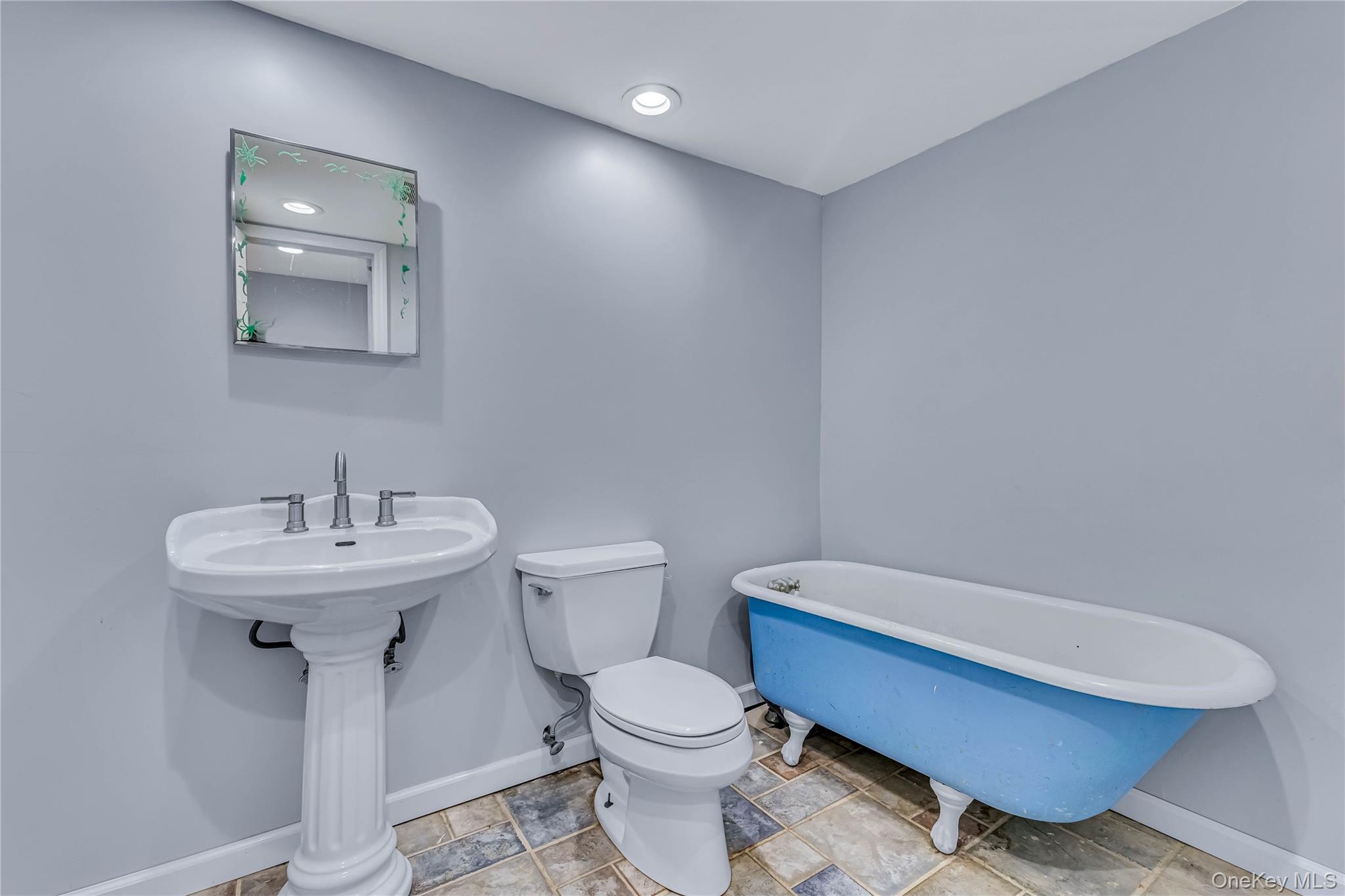 38 Saddle Lane Property Photo 19