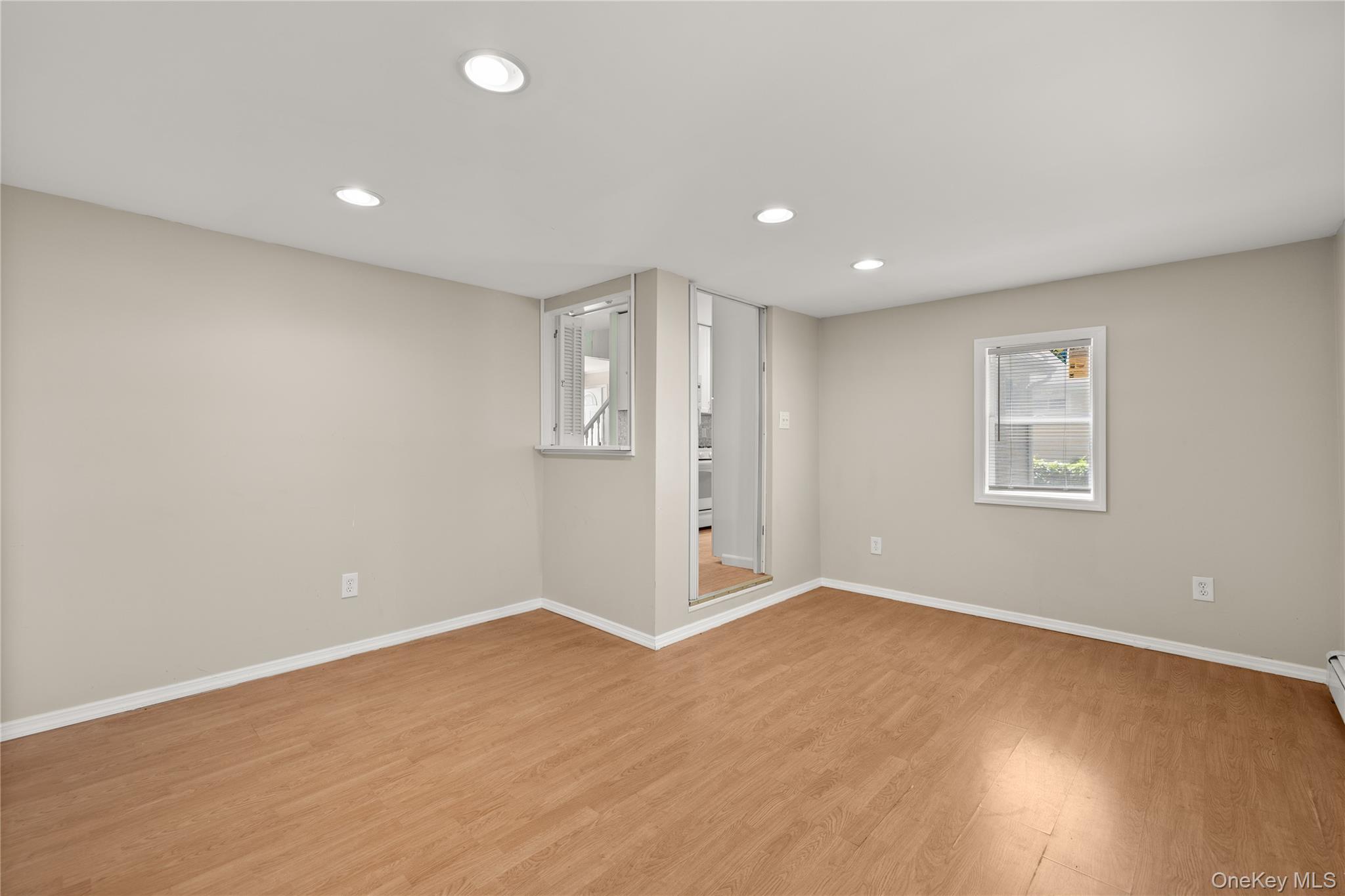 163 Buffalo Avenue Property Photo 9