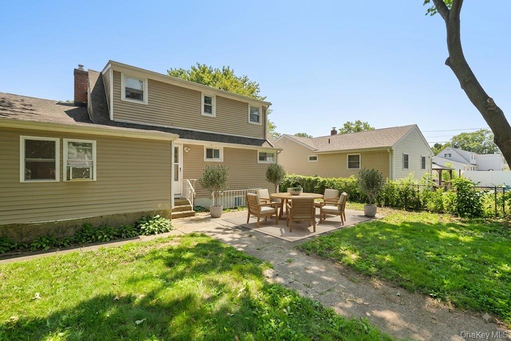 163 Buffalo Avenue Property Photo 18