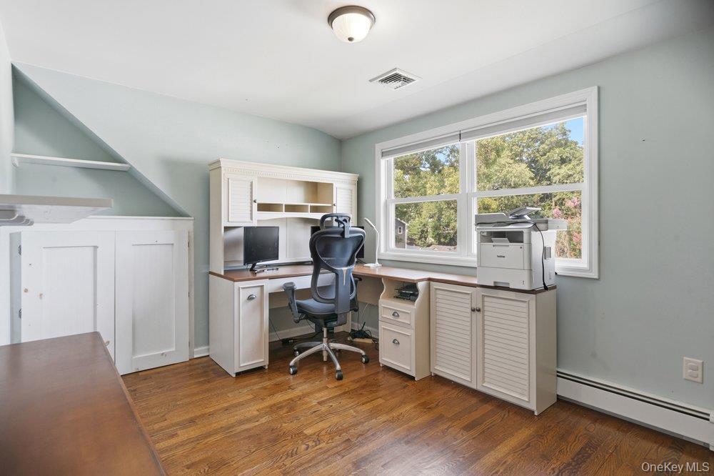 344 N Ontario Avenue Property Photo 19