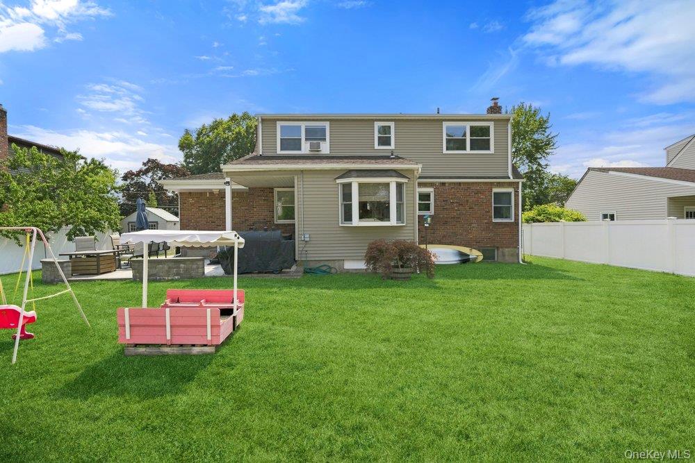 344 N Ontario Avenue Property Photo 26