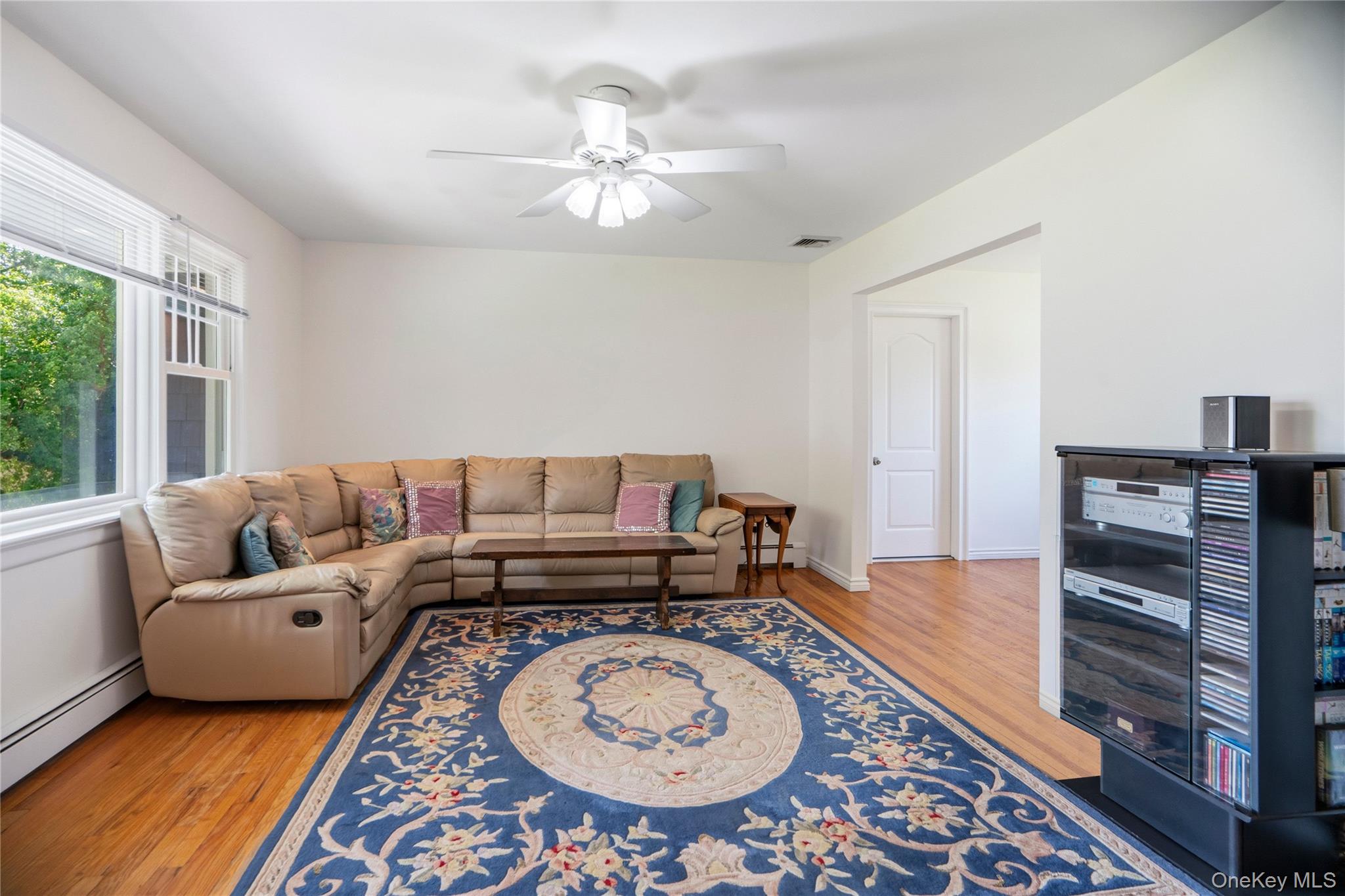 48 Newport Beach Boulevard Property Photo 4