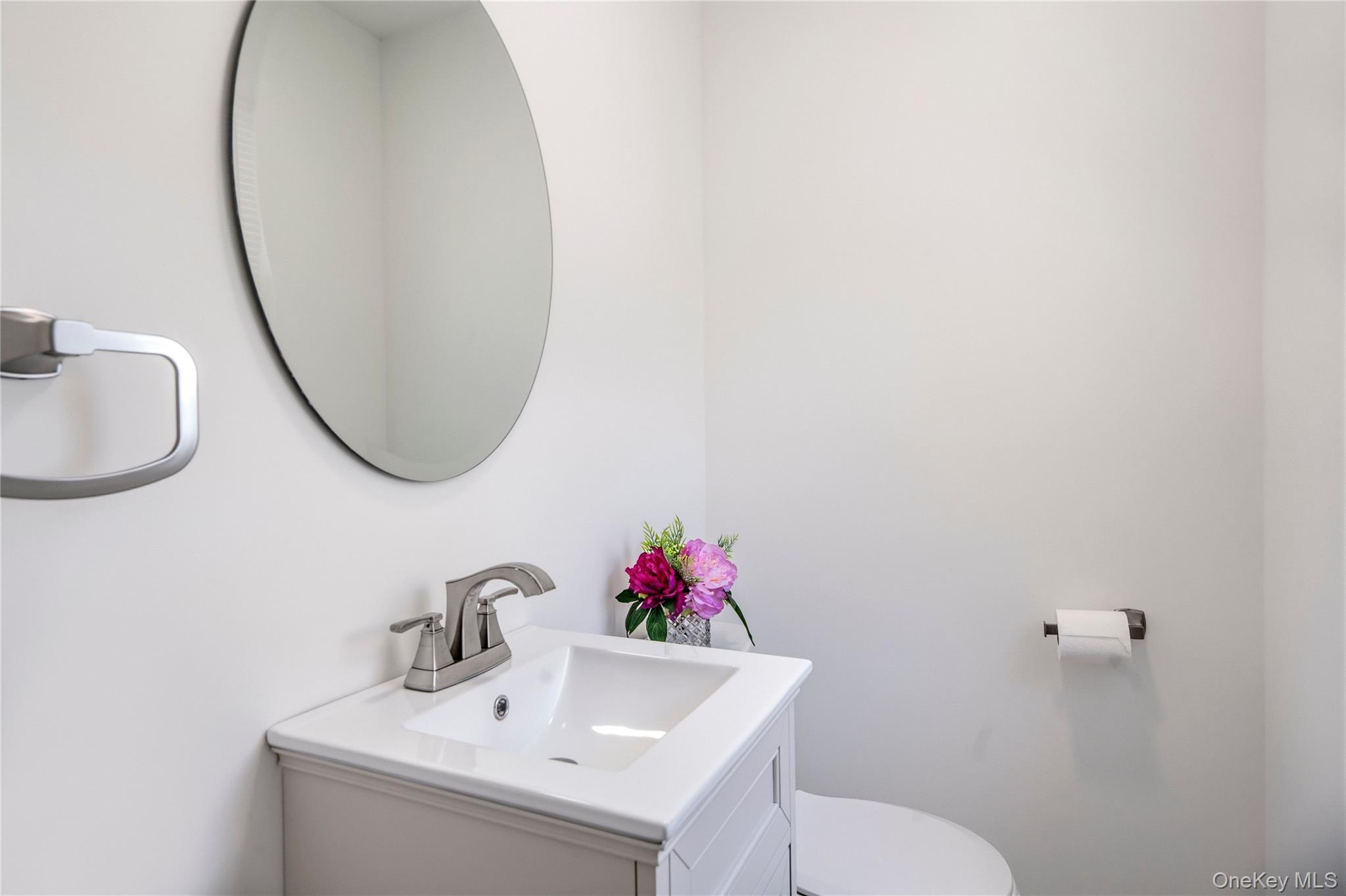 48 Newport Beach Boulevard Property Photo 12