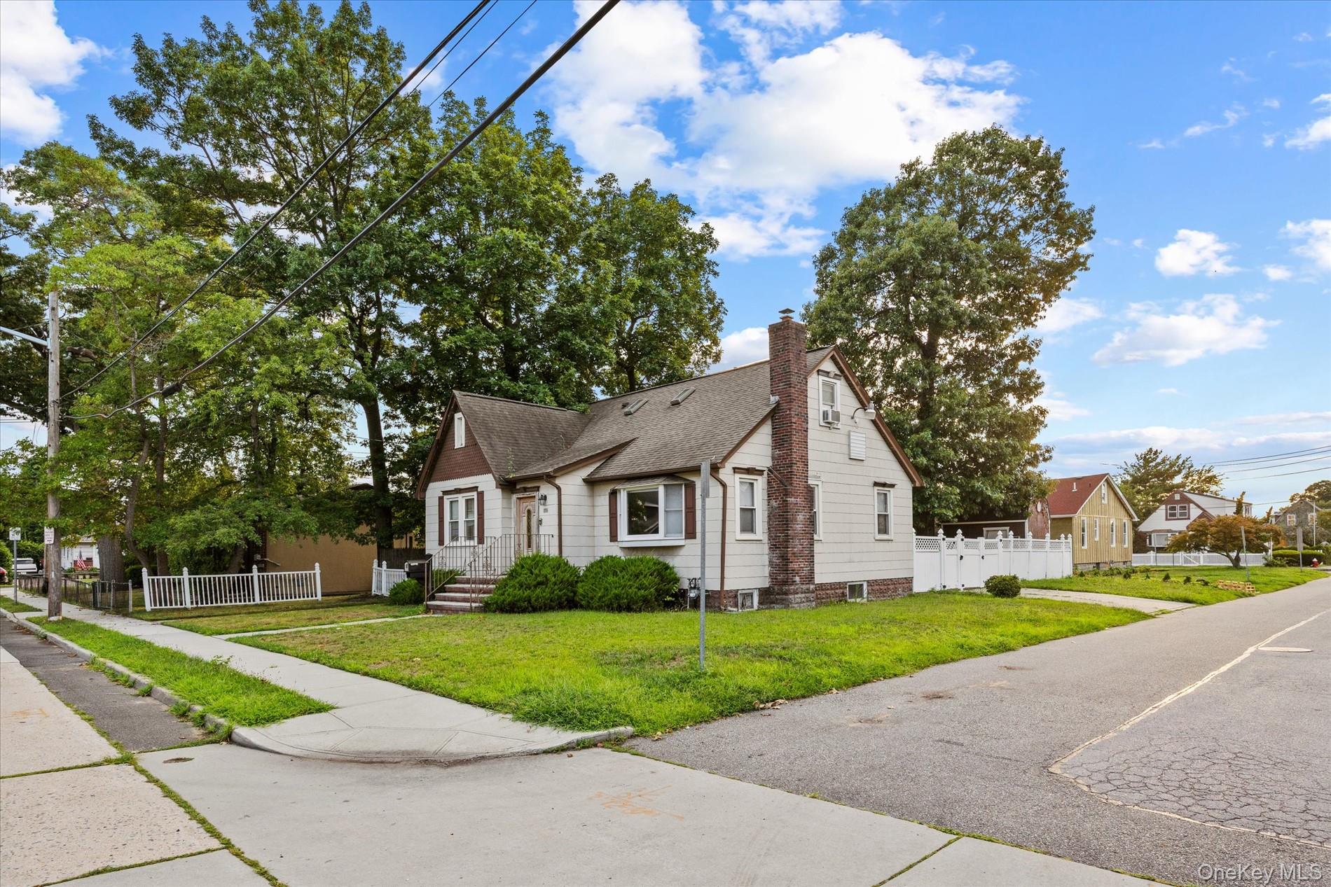50 Manor Road Property Photo 2