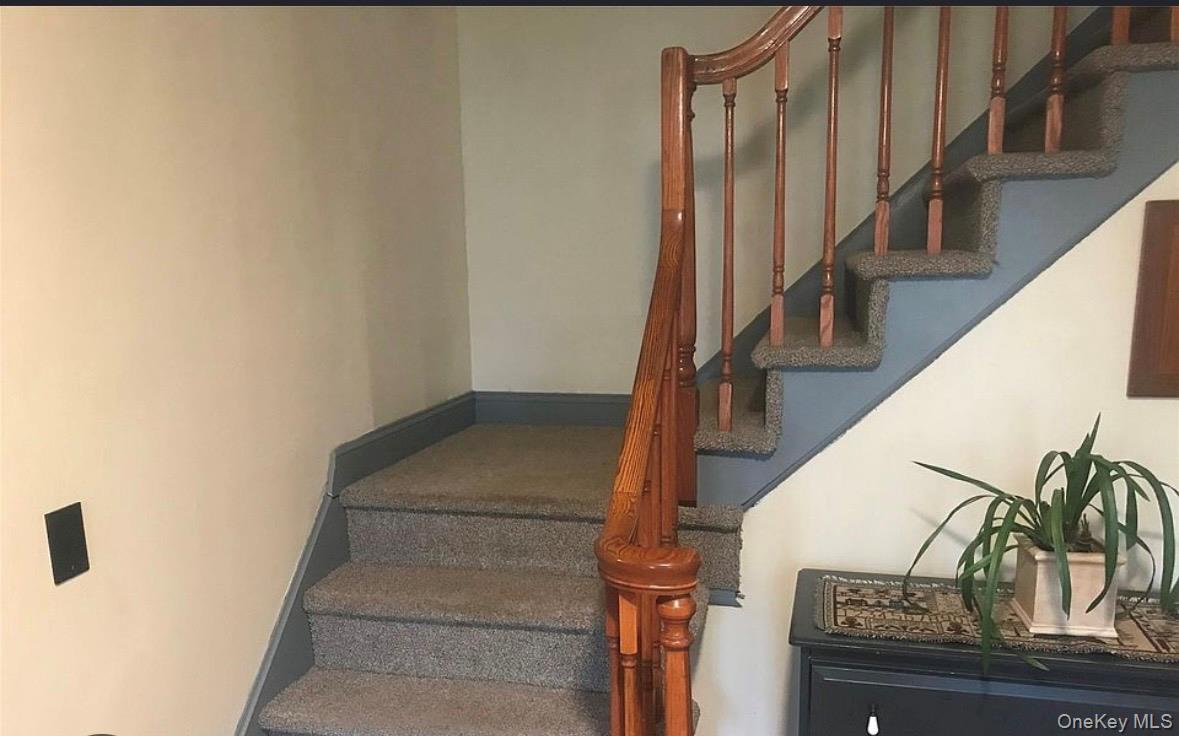 19 Reynolds Property Photo 2