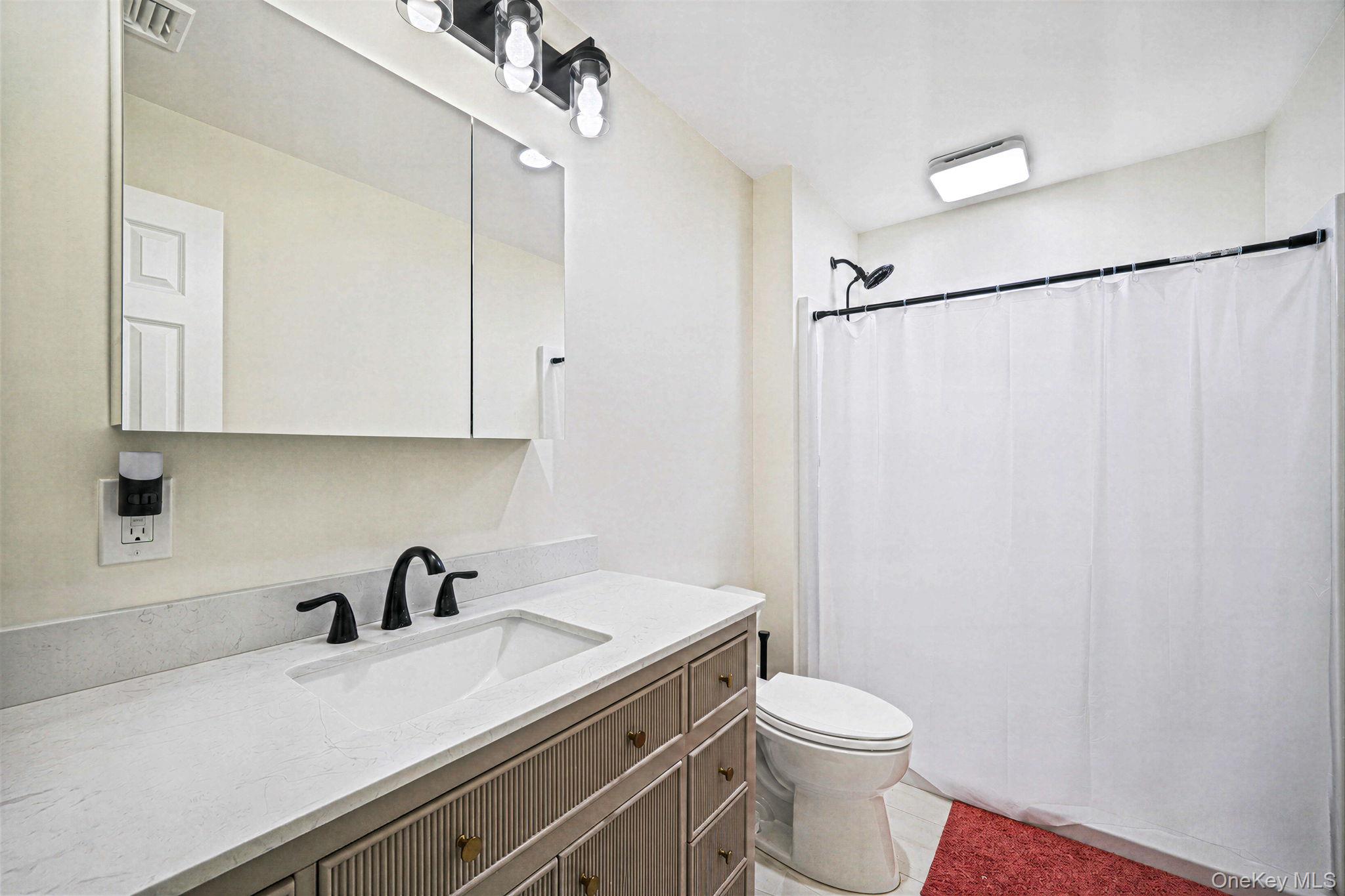 15 Kirby Lane Property Photo 21