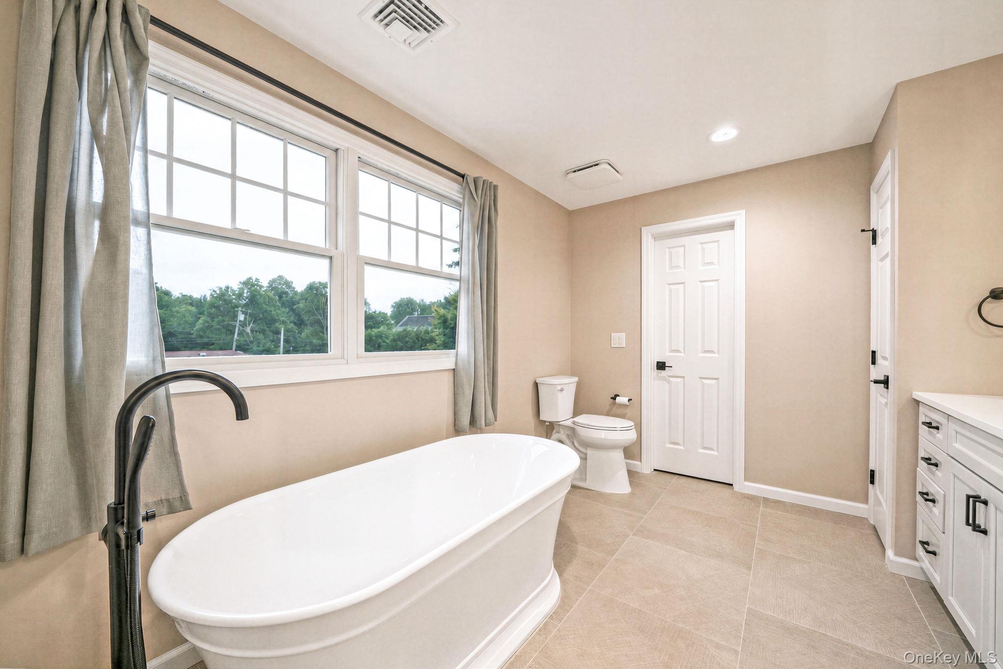 15 Kirby Lane Property Photo 27