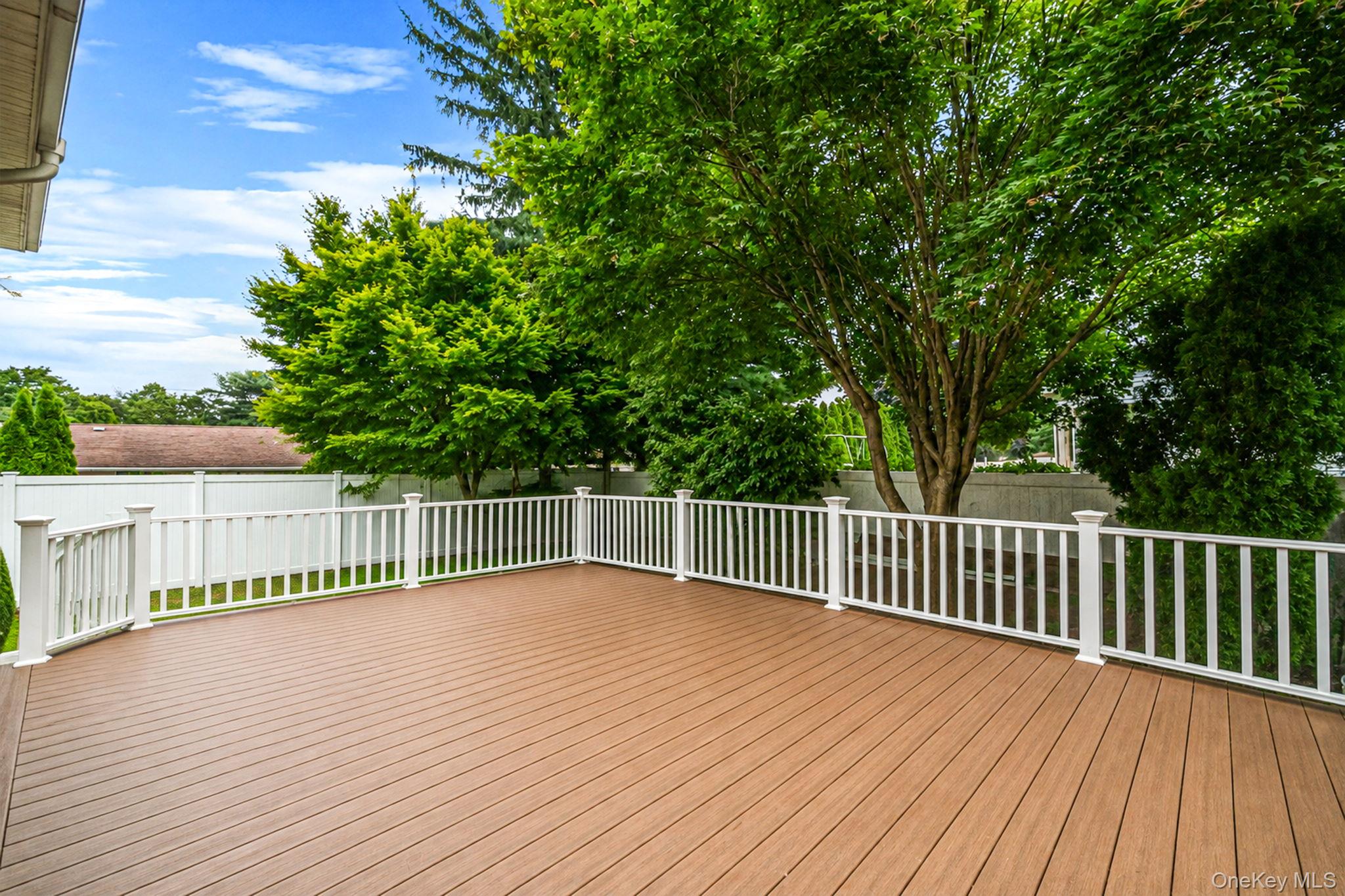 15 Kirby Lane Property Photo 41
