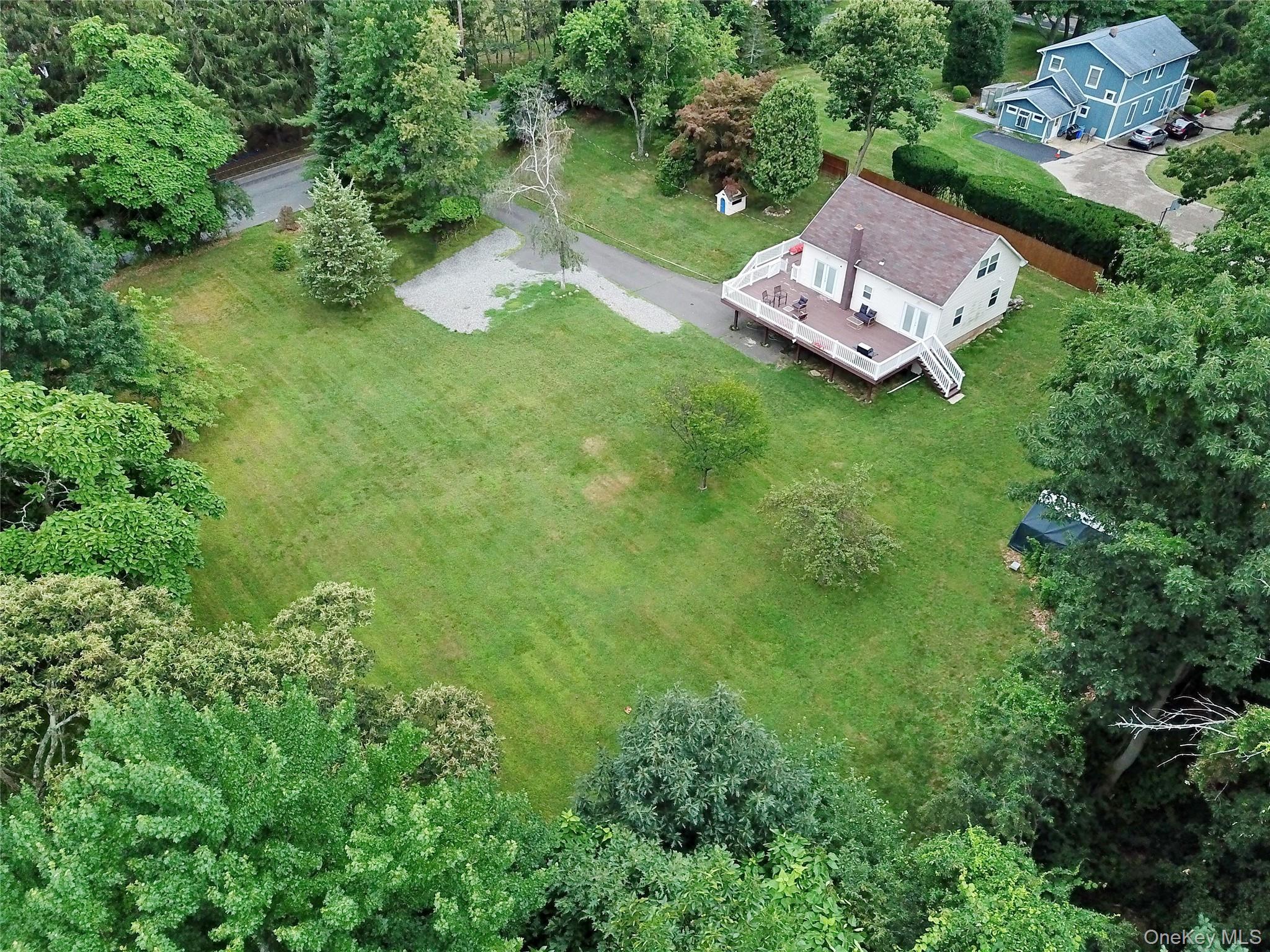 3 Kingsland Drive Property Photo 1