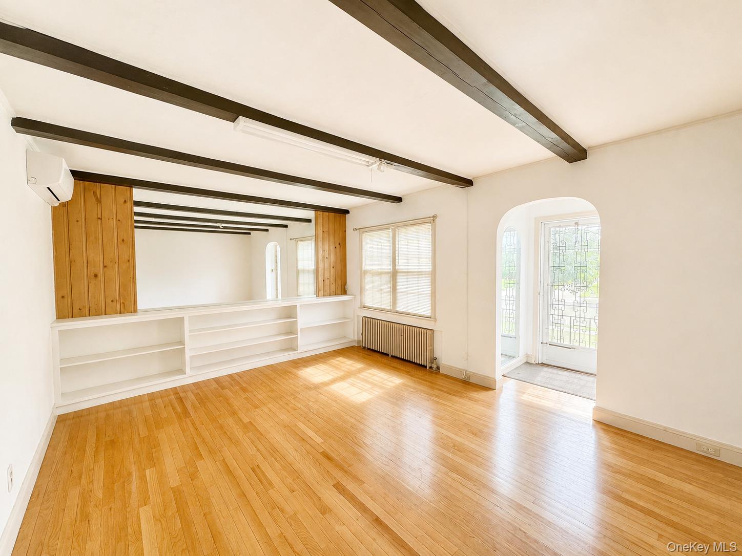 1036780 Property Photo 2