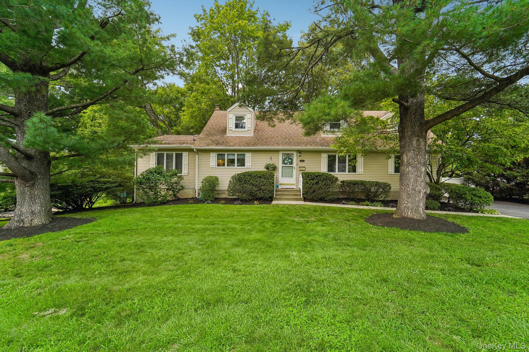 398 Blauvelt Road Property Photo 1