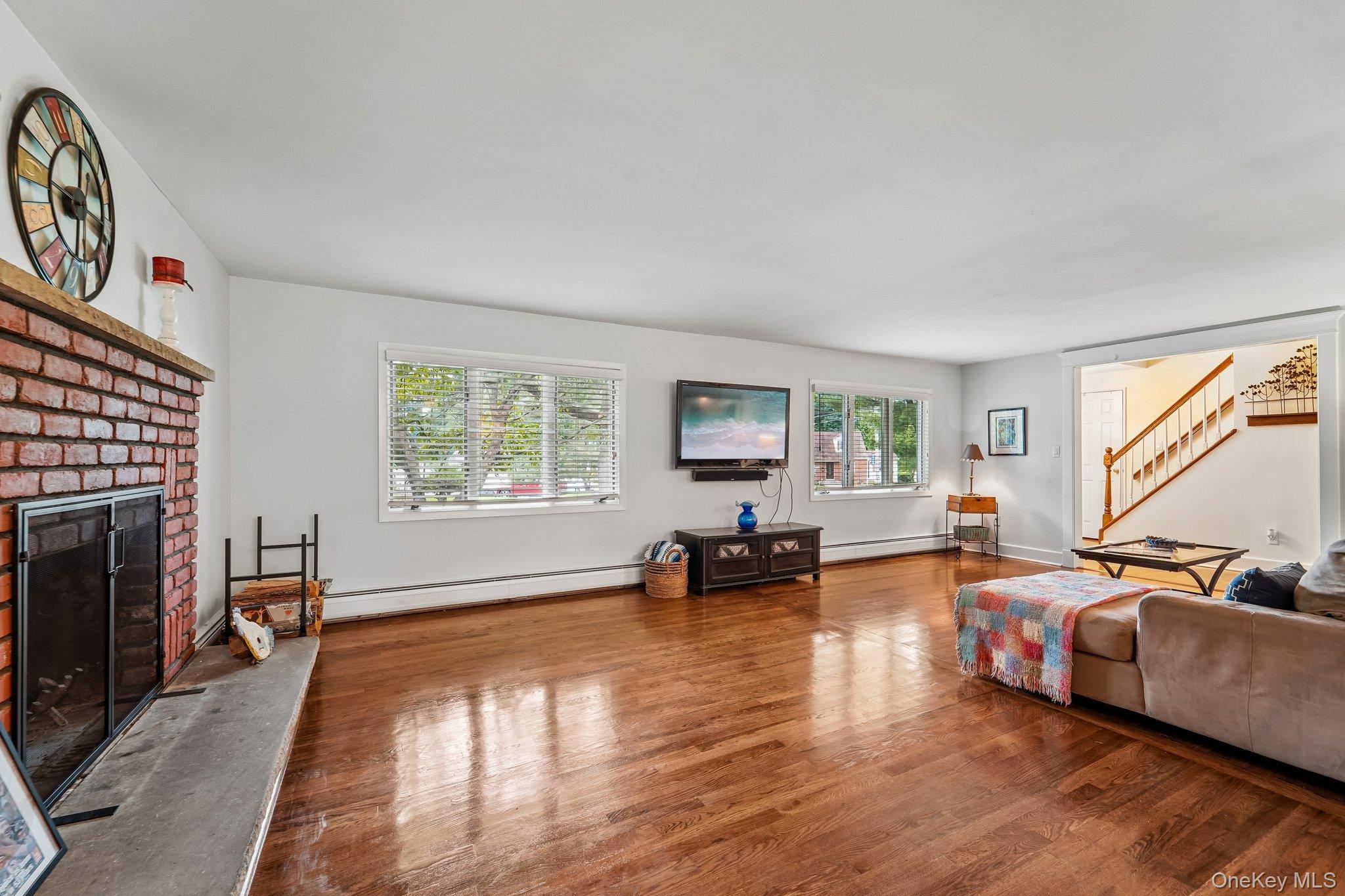 398 Blauvelt Road Property Photo 9