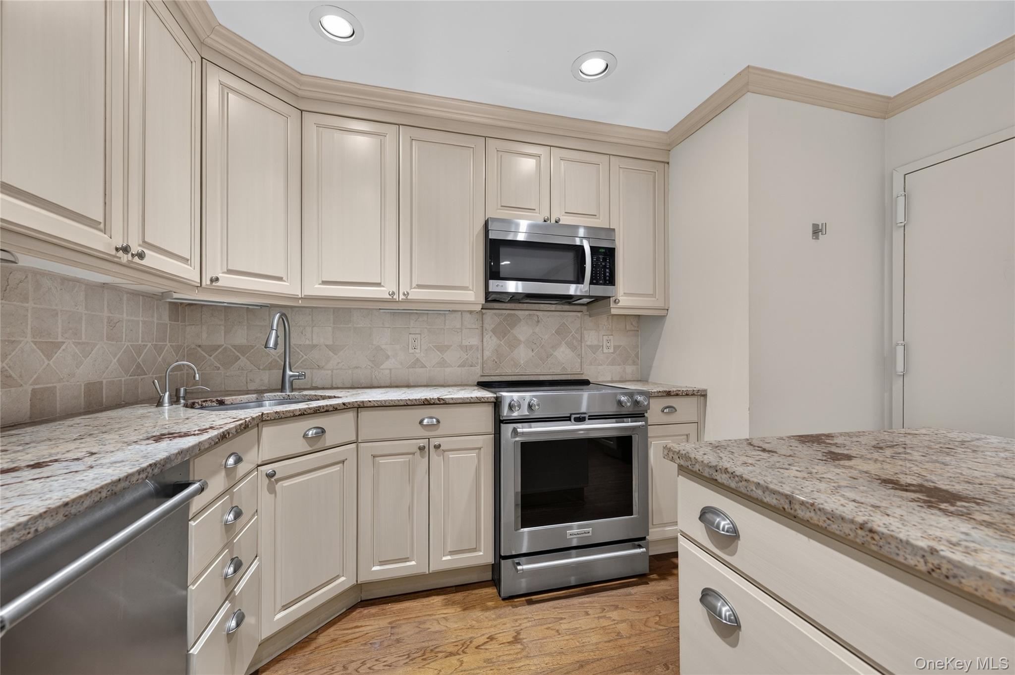 62 Wimbledon Drive Property Photo 22