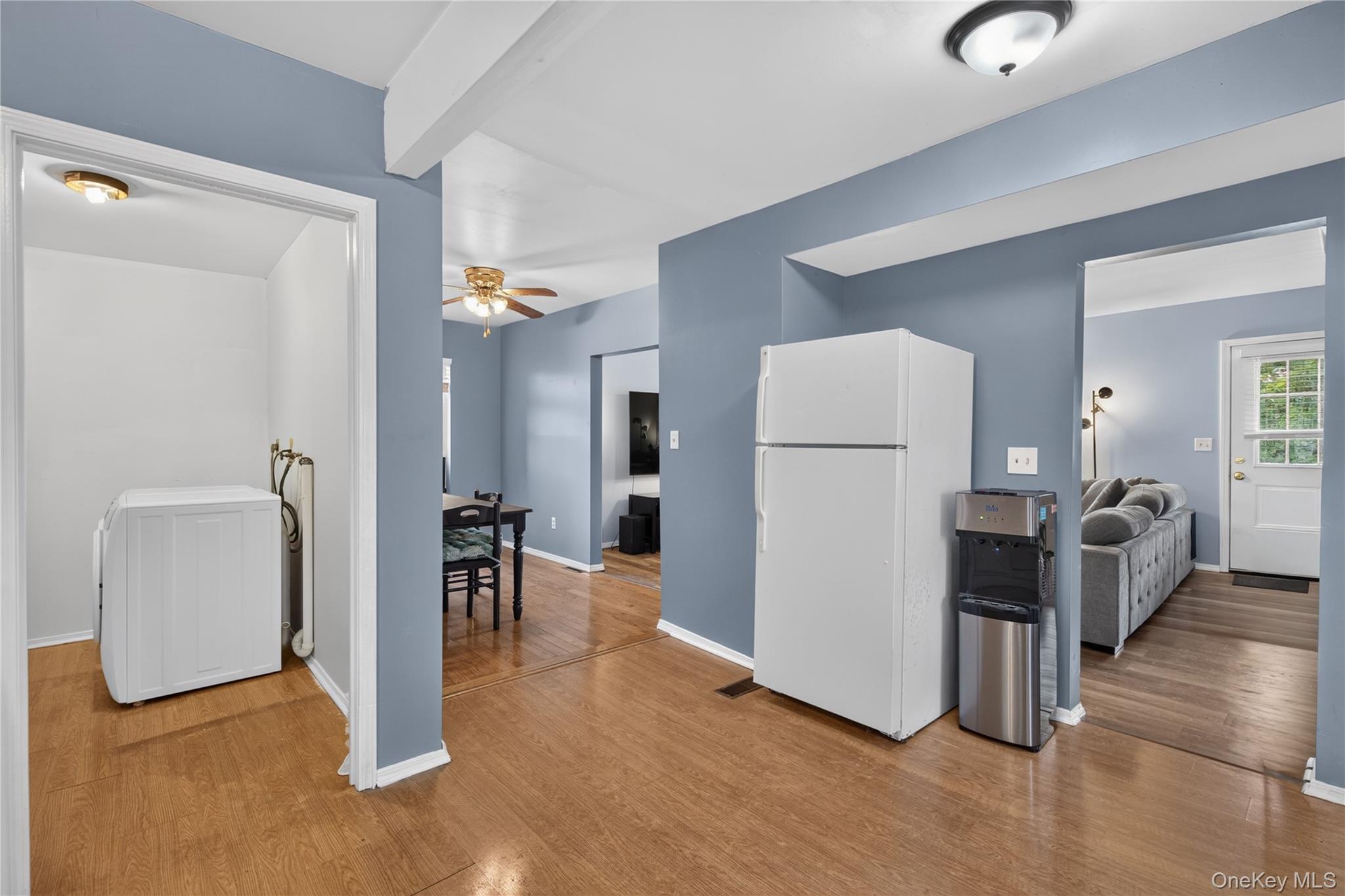 19 Railroad Avenue Property Photo 7