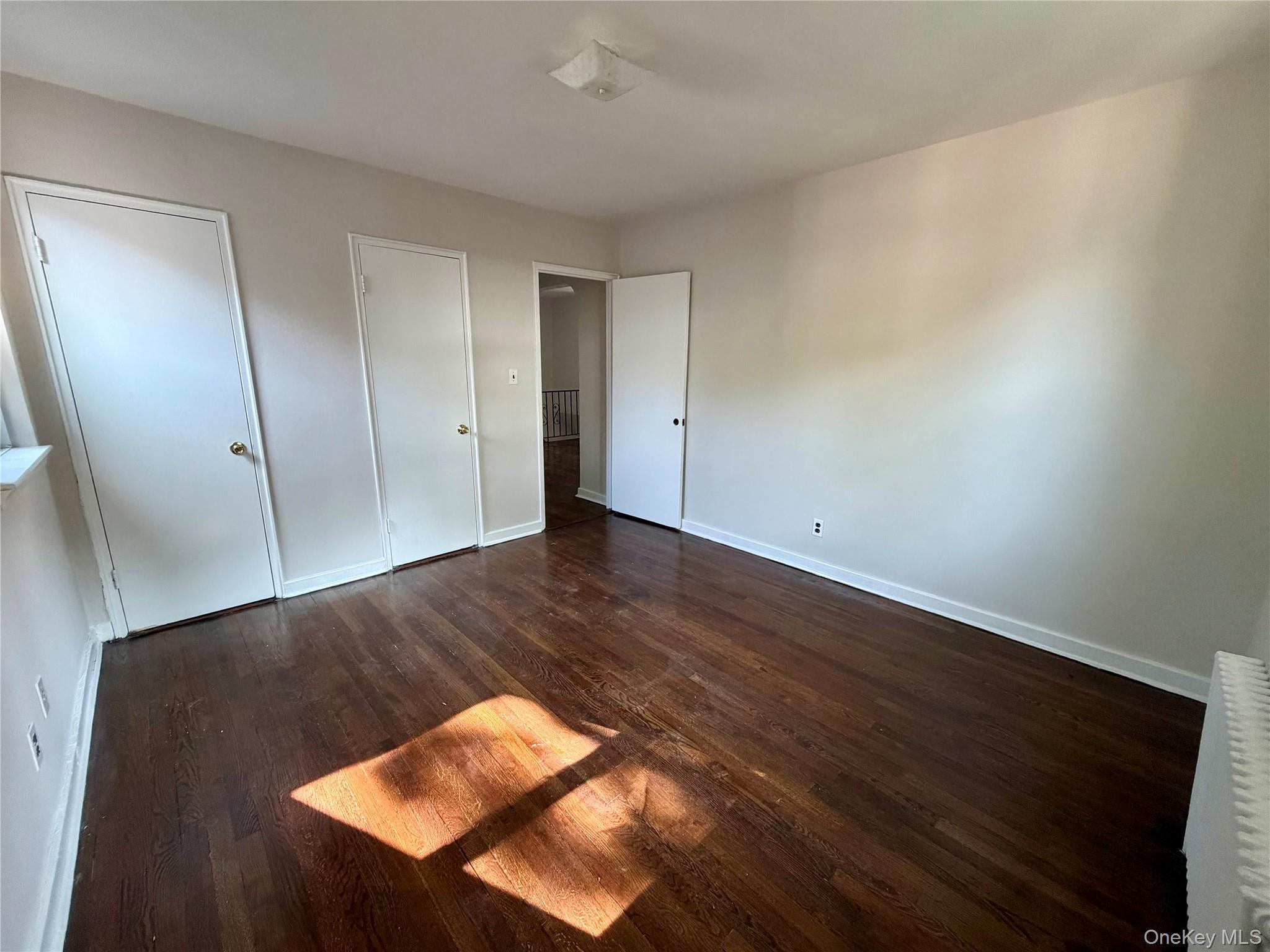255-49 75th Avenue 2nd Floor Property Photo 6