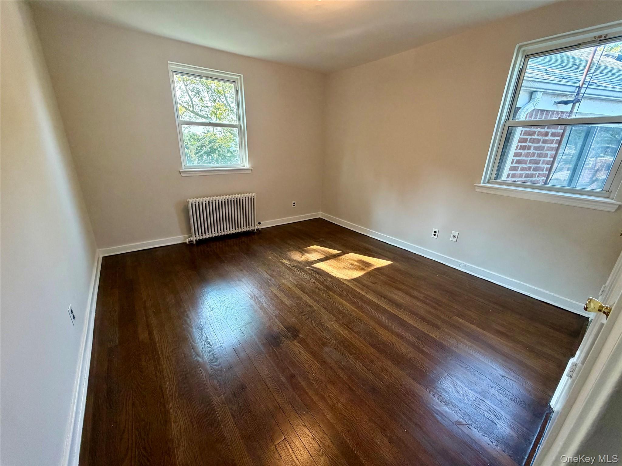 255-49 75th Avenue 2nd Floor Property Photo 7