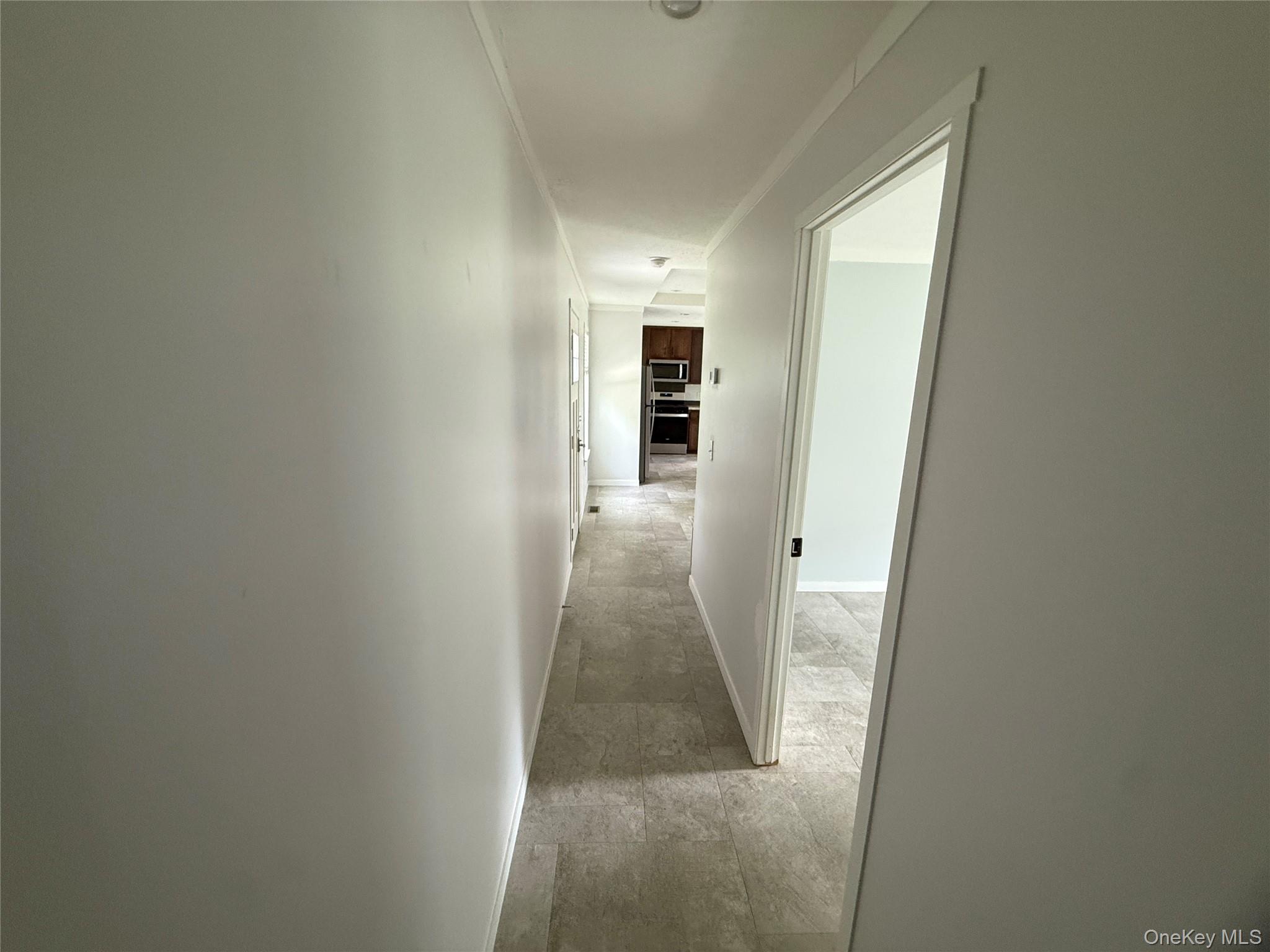 127 Woodcrest Drive Property Photo 8