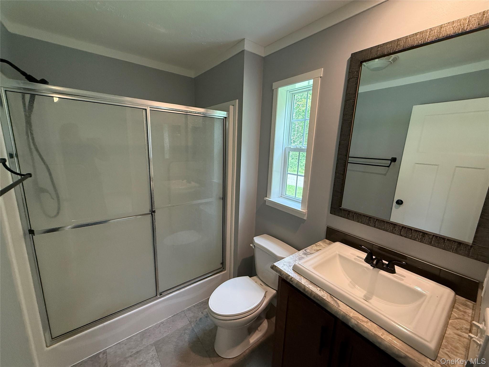 127 Woodcrest Drive Property Photo 10