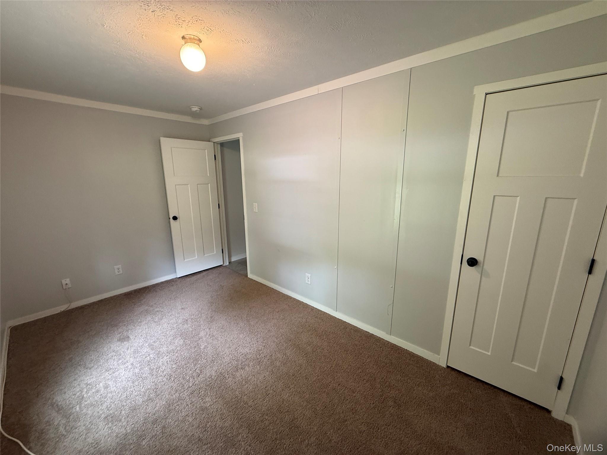 127 Woodcrest Drive Property Photo 11