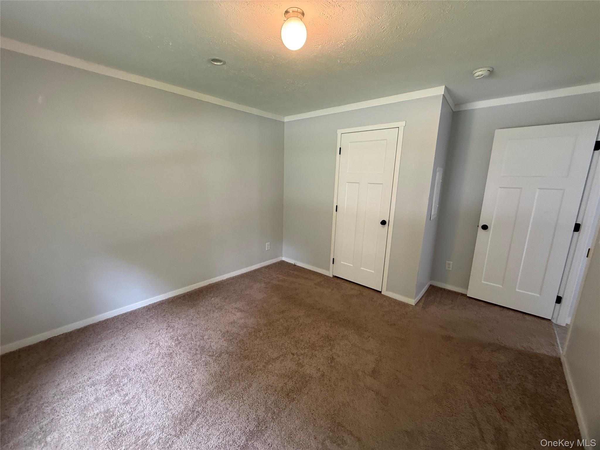 127 Woodcrest Drive Property Photo 12